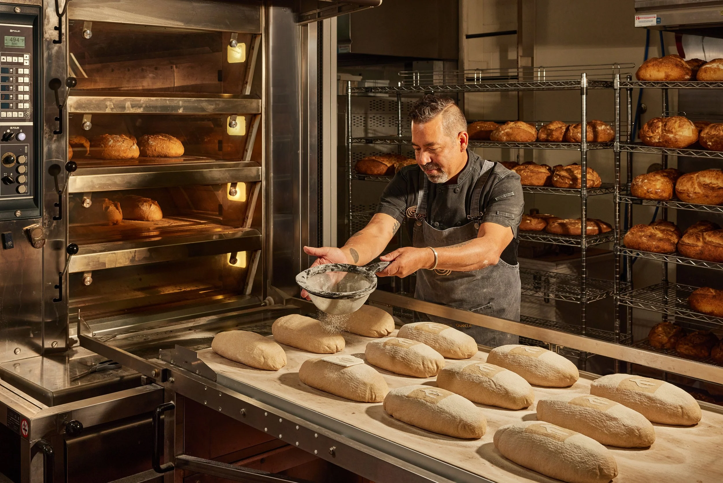 WEB V - BARRIO BREAD v.10844.jpg