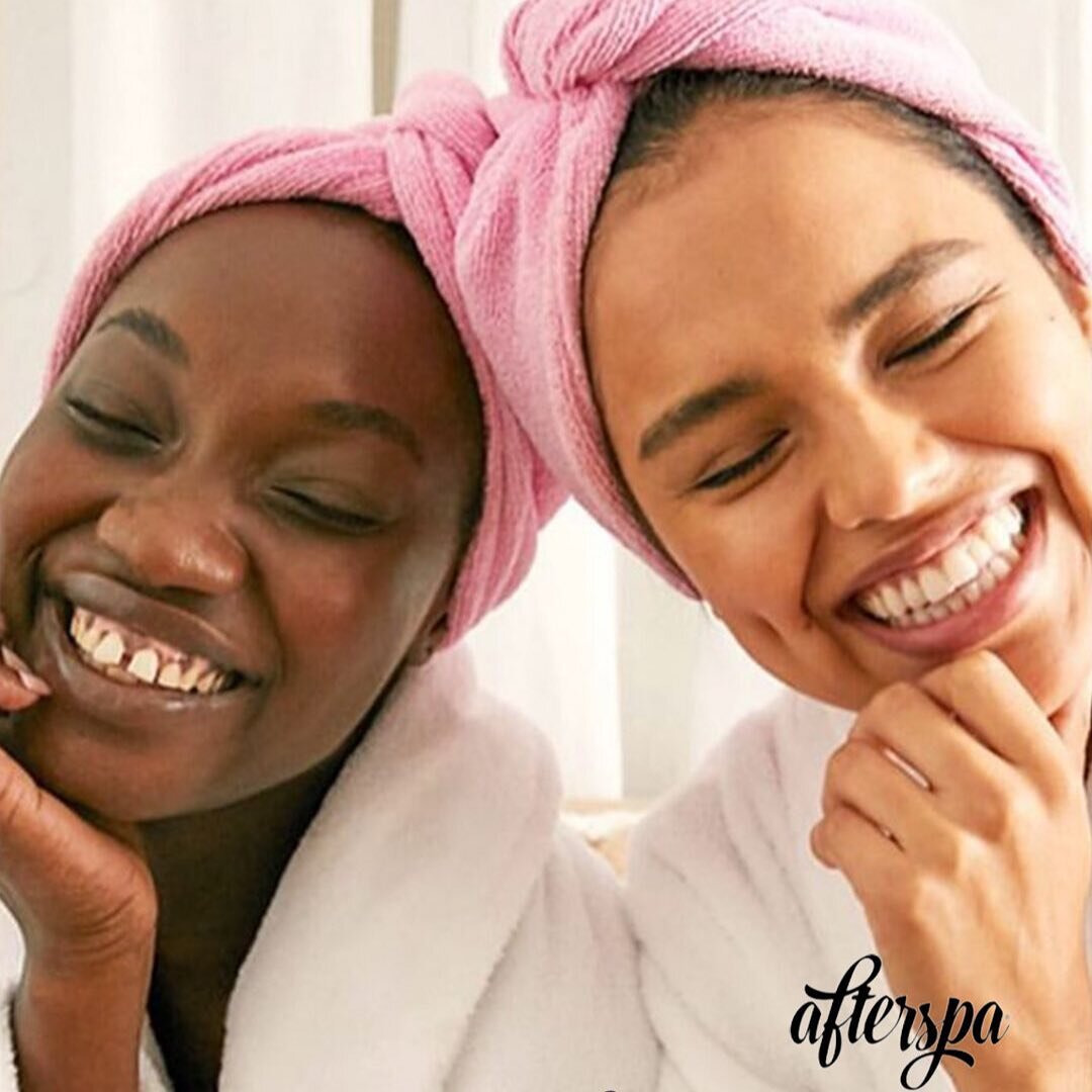 Hair care is self care 🖤

Here are a few of our fav products to keep your hair luscious and healthy this summer

💦Hair Towel Wrap, by After Spa

💦 Scrunchies, by Daily Concepts

💦 True Enlightenment Scalp Scrub, by Innersense {Organic}

💦 I Crea