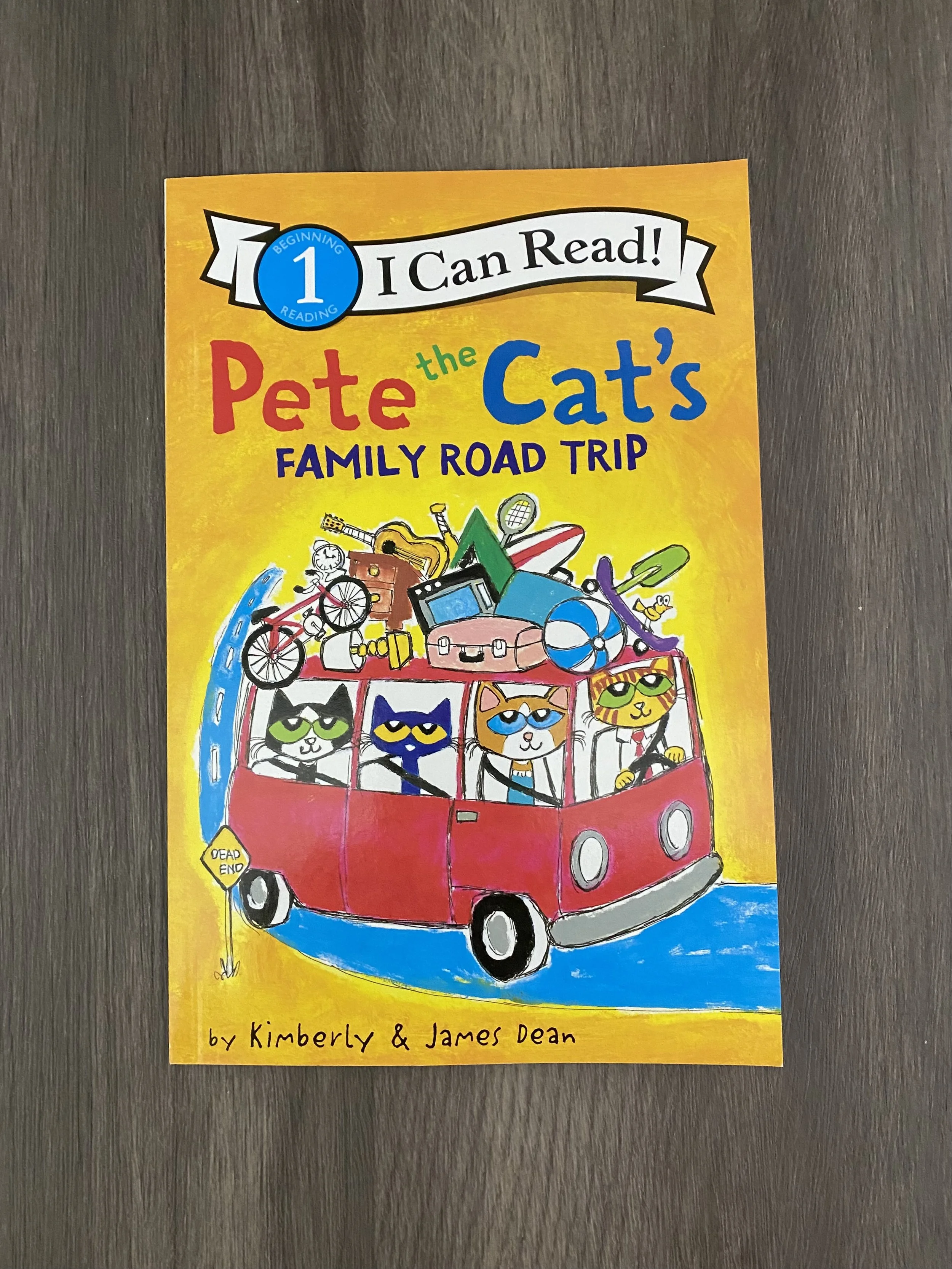 Pete the Cat's Family Road Trip (Softcover)