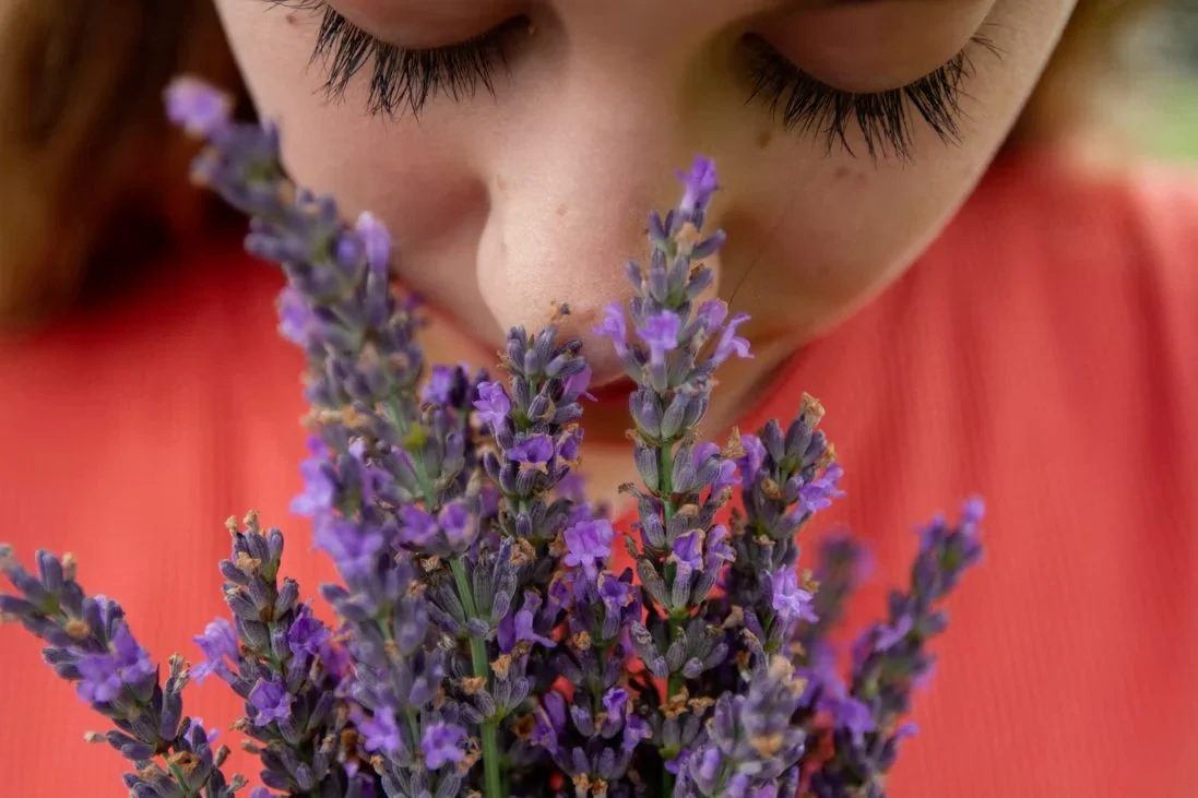 Smell Your Happiness
