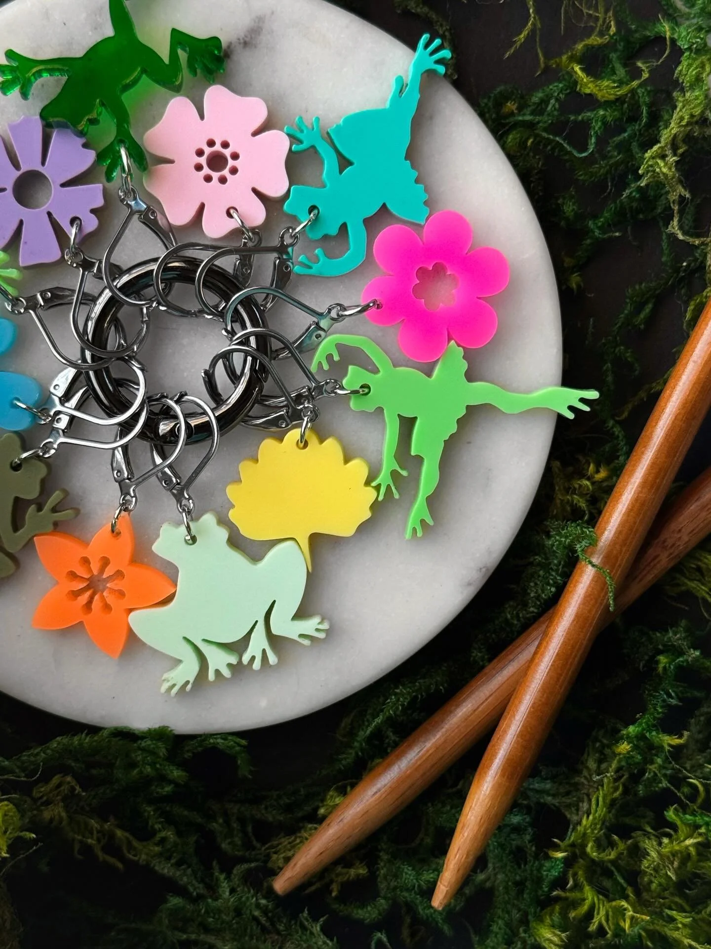 Can I offer you a frog for your WIP?🐸
Frog PK set will be available in this Sunday&rsquo;s update!

🤎SHOP UPDATE: SUNDAY 3/29 AT 12PM EST🤎 

#knittingismytherapy #crochetingisfun #yarnloversofinstagram #imakemyownclothes #slowfashionseason