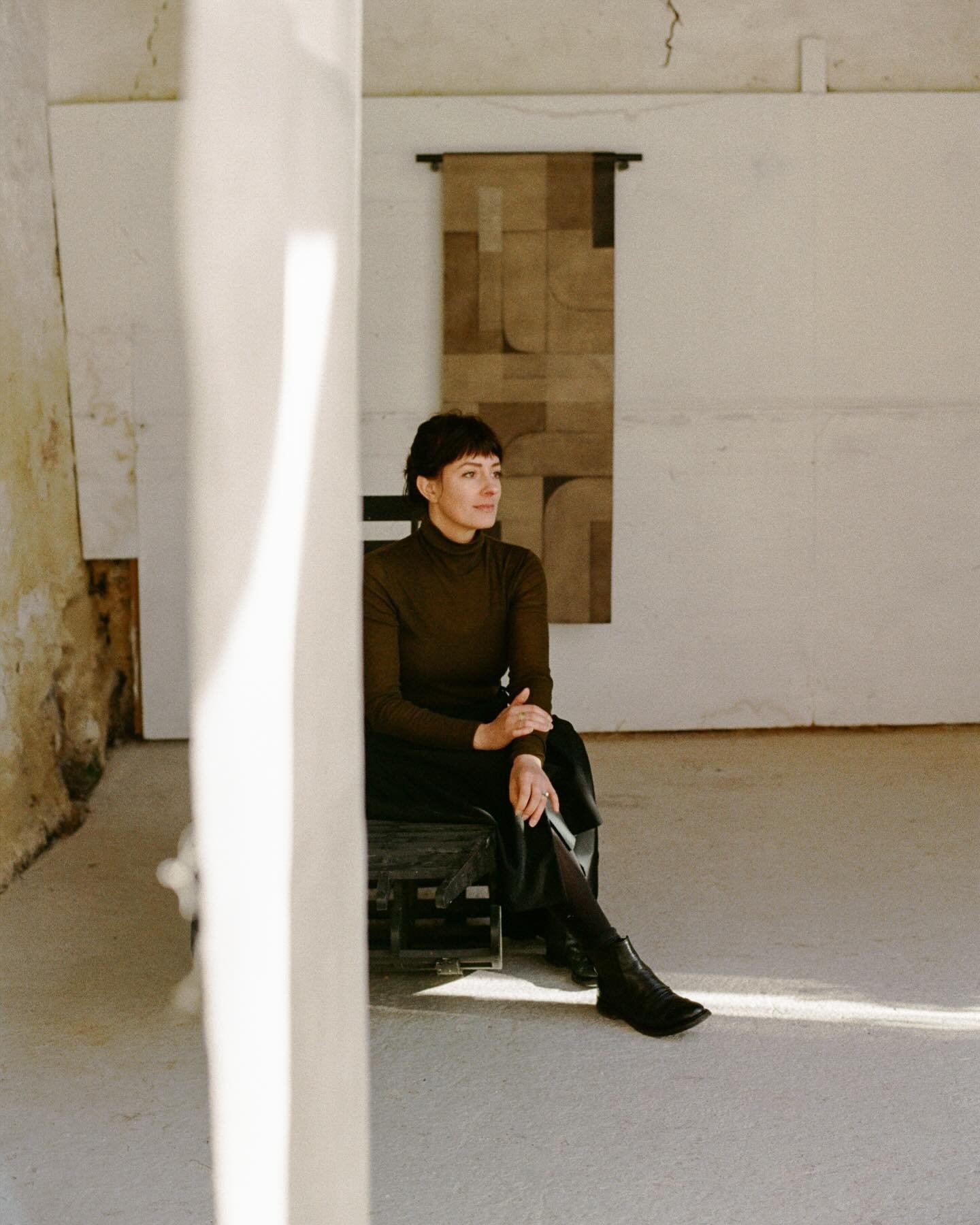 A favourite portrait from this collection. 

Artist @ameliecrepy on film.