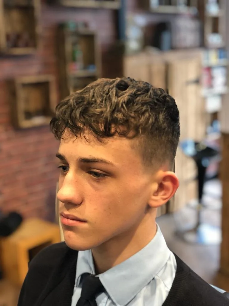 Middle Row Barbers - haircut