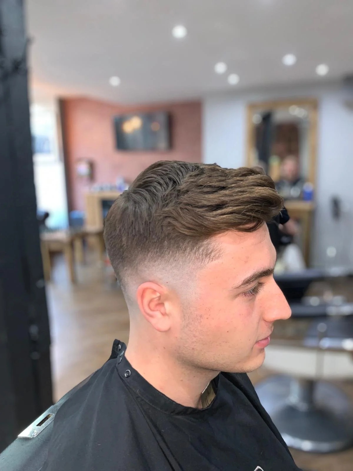 Middle Row Barbers - haircut