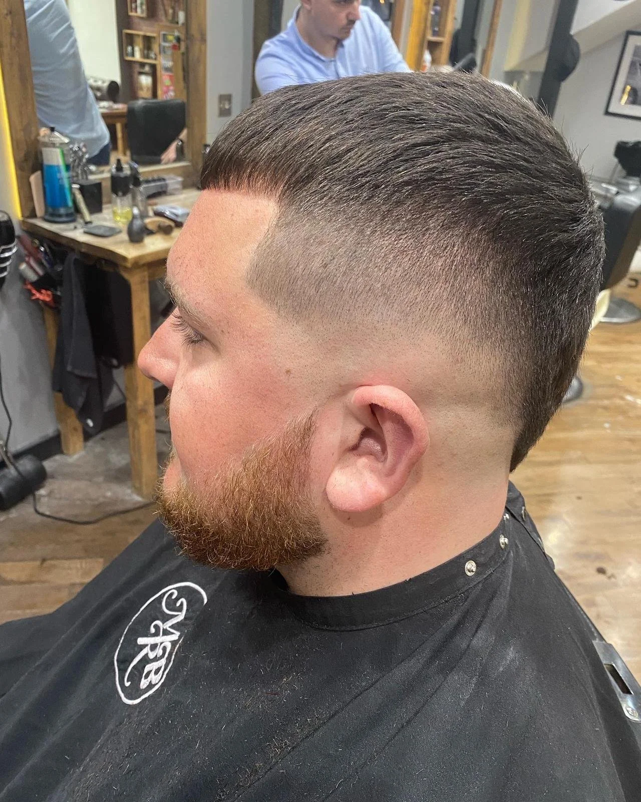 Middle Row Barbers - haircut