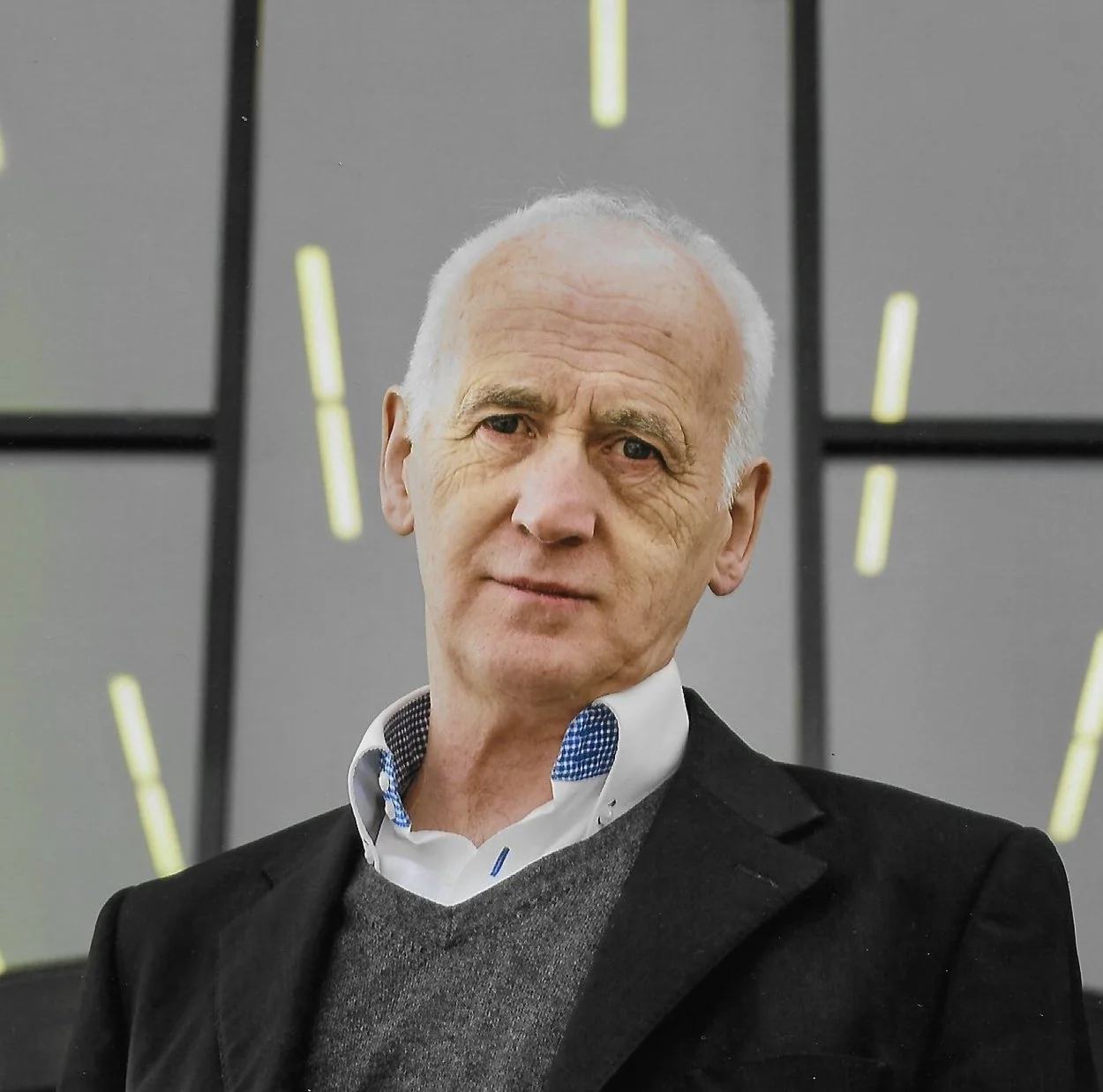 Kemps presents :  Terry Deary “A History of the World in Ten Years”