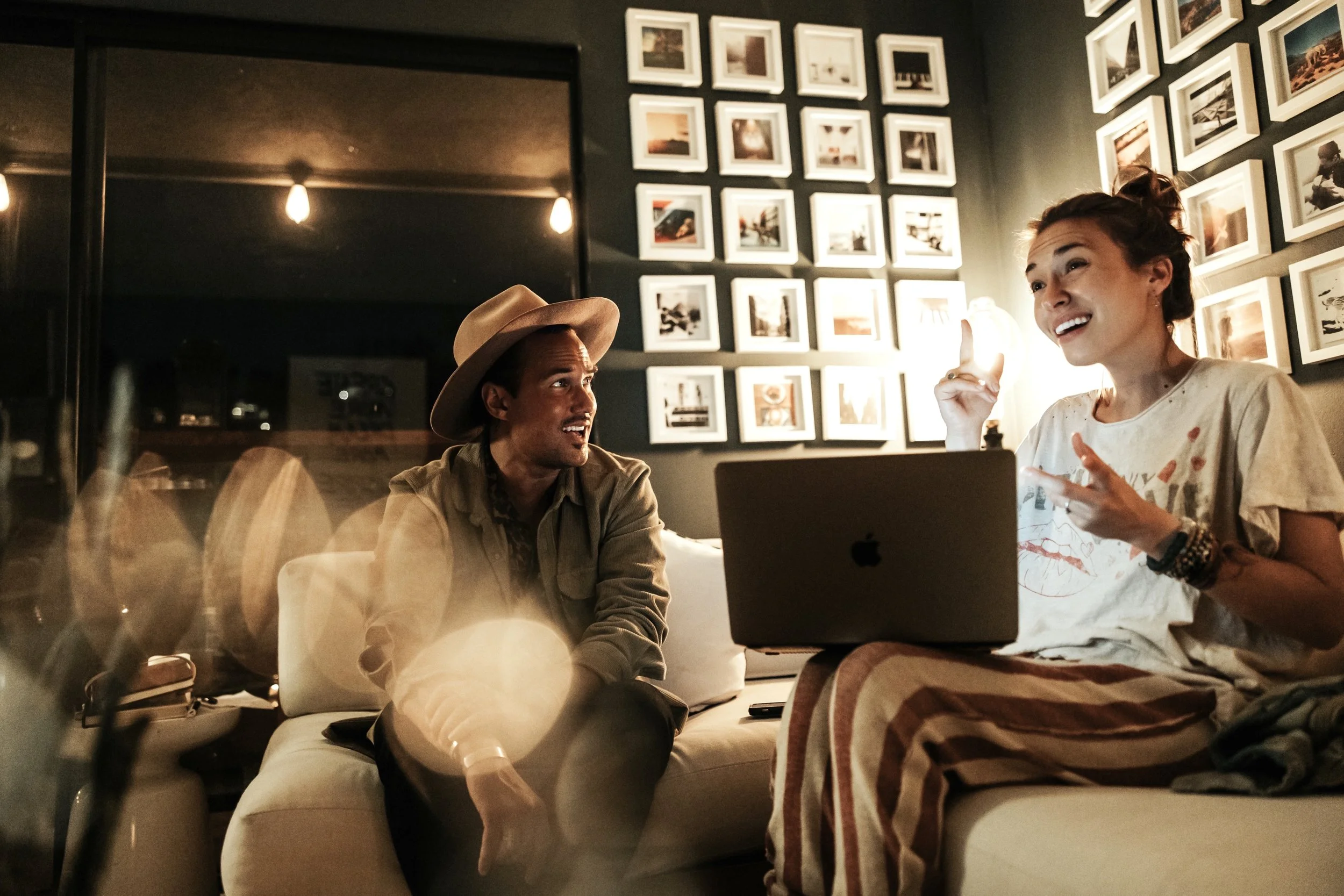 "Let It Be a Hallelujah," co-written by Jonas Myrin, Lauren Daigle and the late producer Busbee, reached No. 1 on the Billboard Christian Airplay chart in February 2026, where it held for multiple consecutive weeks, simultaneously topping the Mediaba