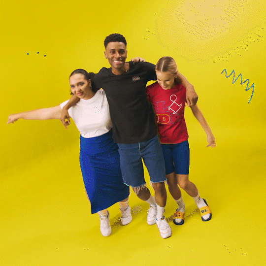 LidlxLidl_15s_1x1_ProRes422HQ_Grade_Mix_OverlayOn_AdobeExpress (3).gif
