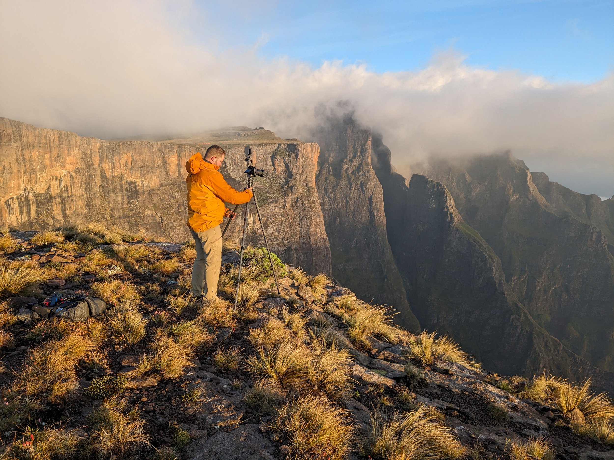 Geoffrey photographing towards Tugela Falls