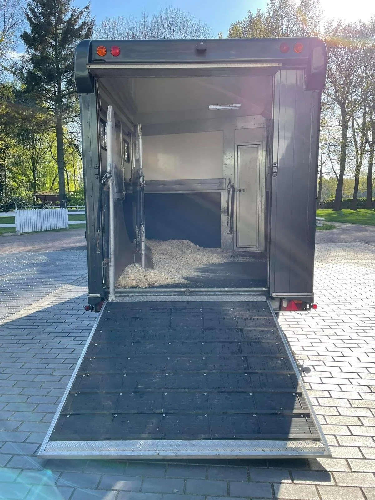 WhatsApp Image 2022-05-18 at 4.47.44 PM (2).jpeg