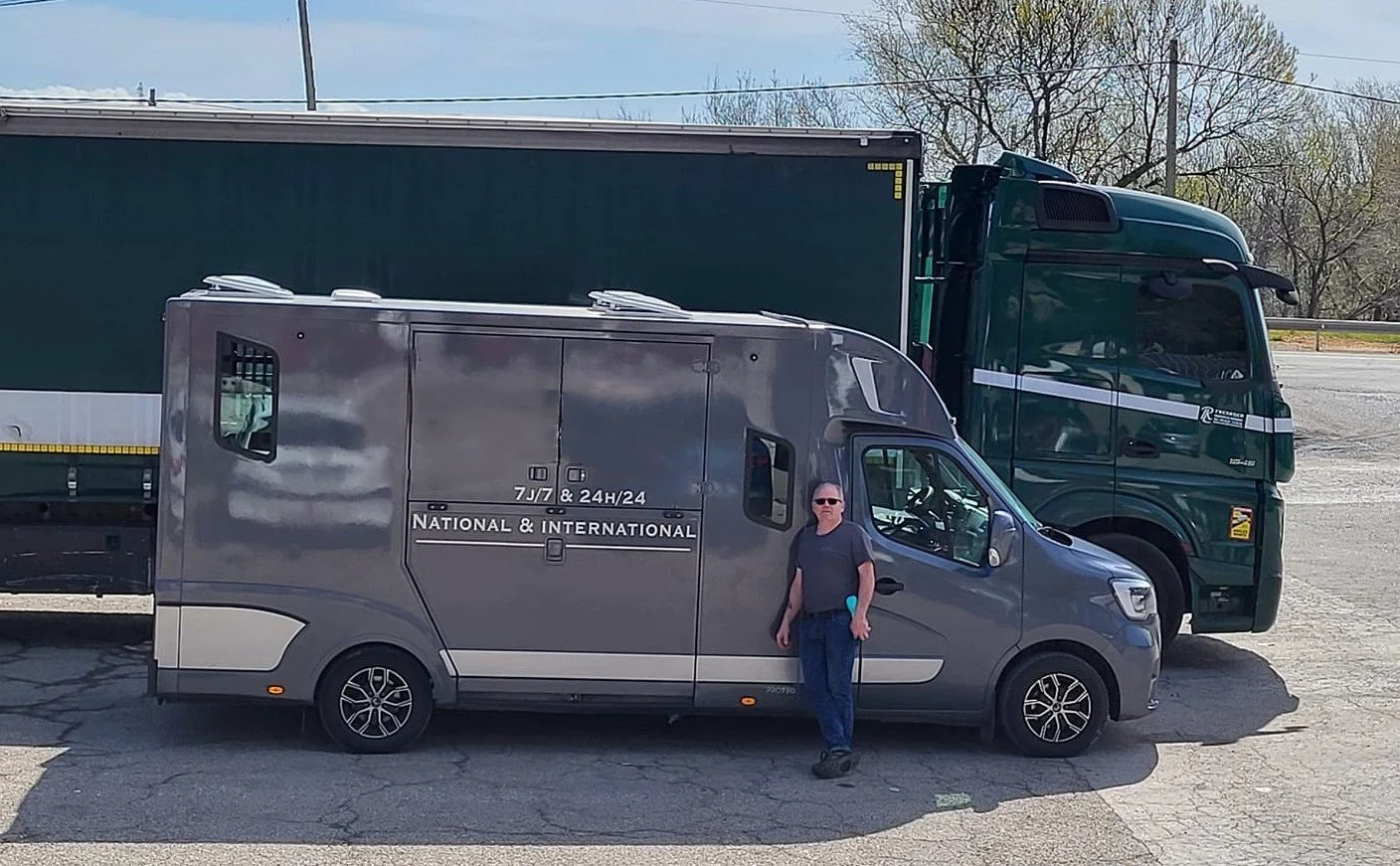 Trsp. 163 Van & Driver side.jpg