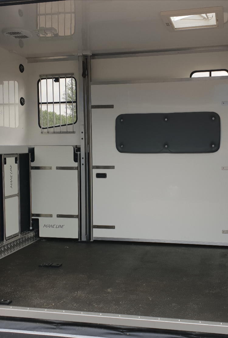 Transporter 213. Vehicle 4.png