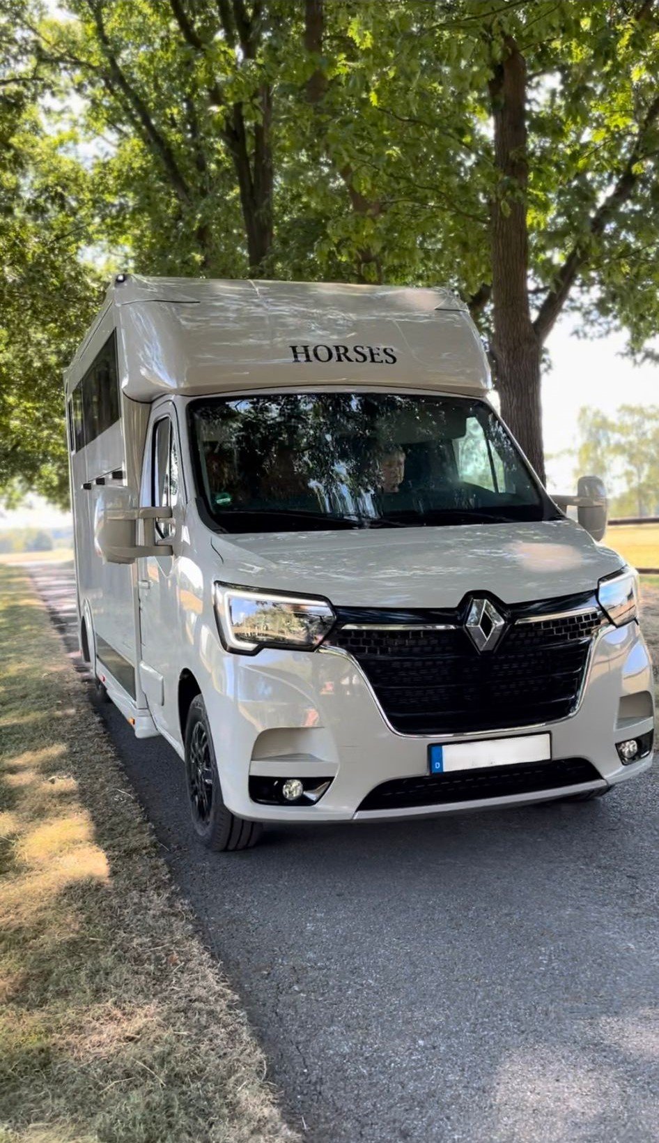 Trsp. 182 Van Front.jpg