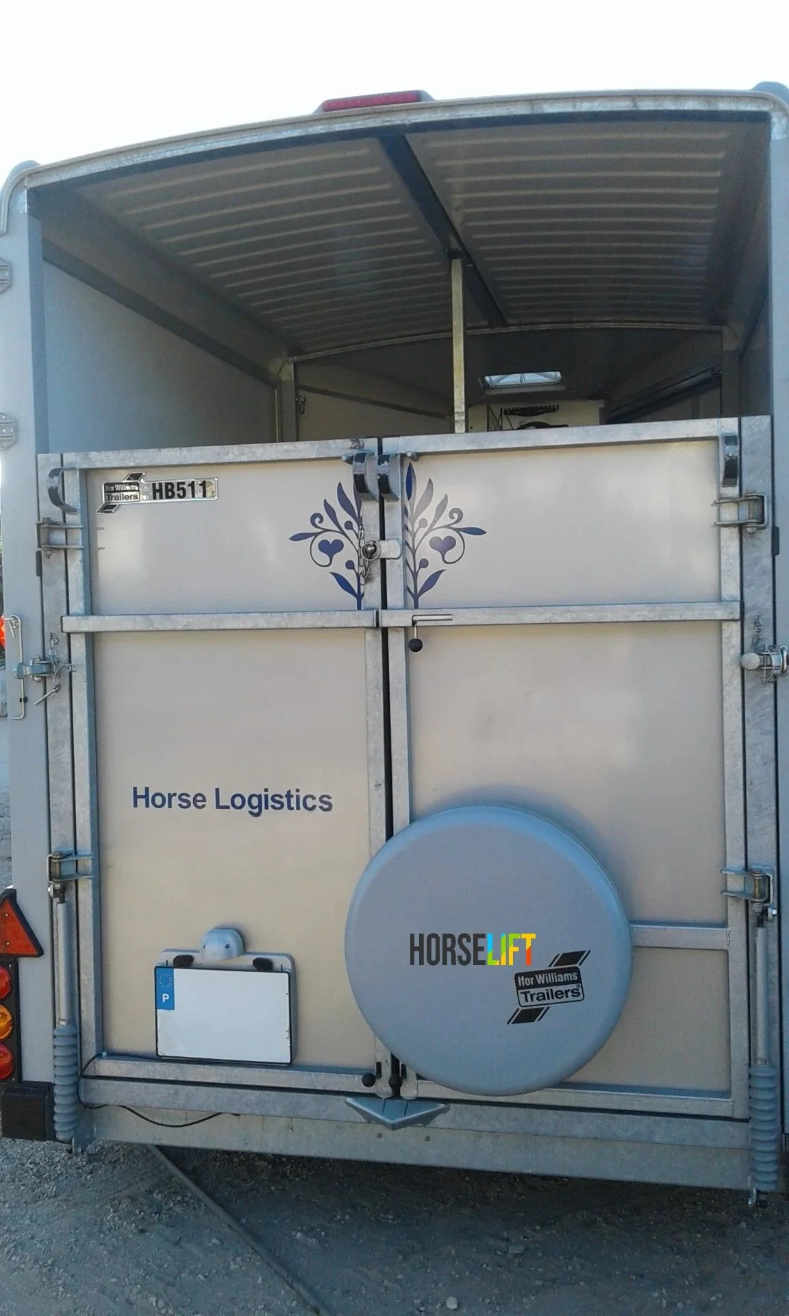 Trsp 133 Trailer back.jpg