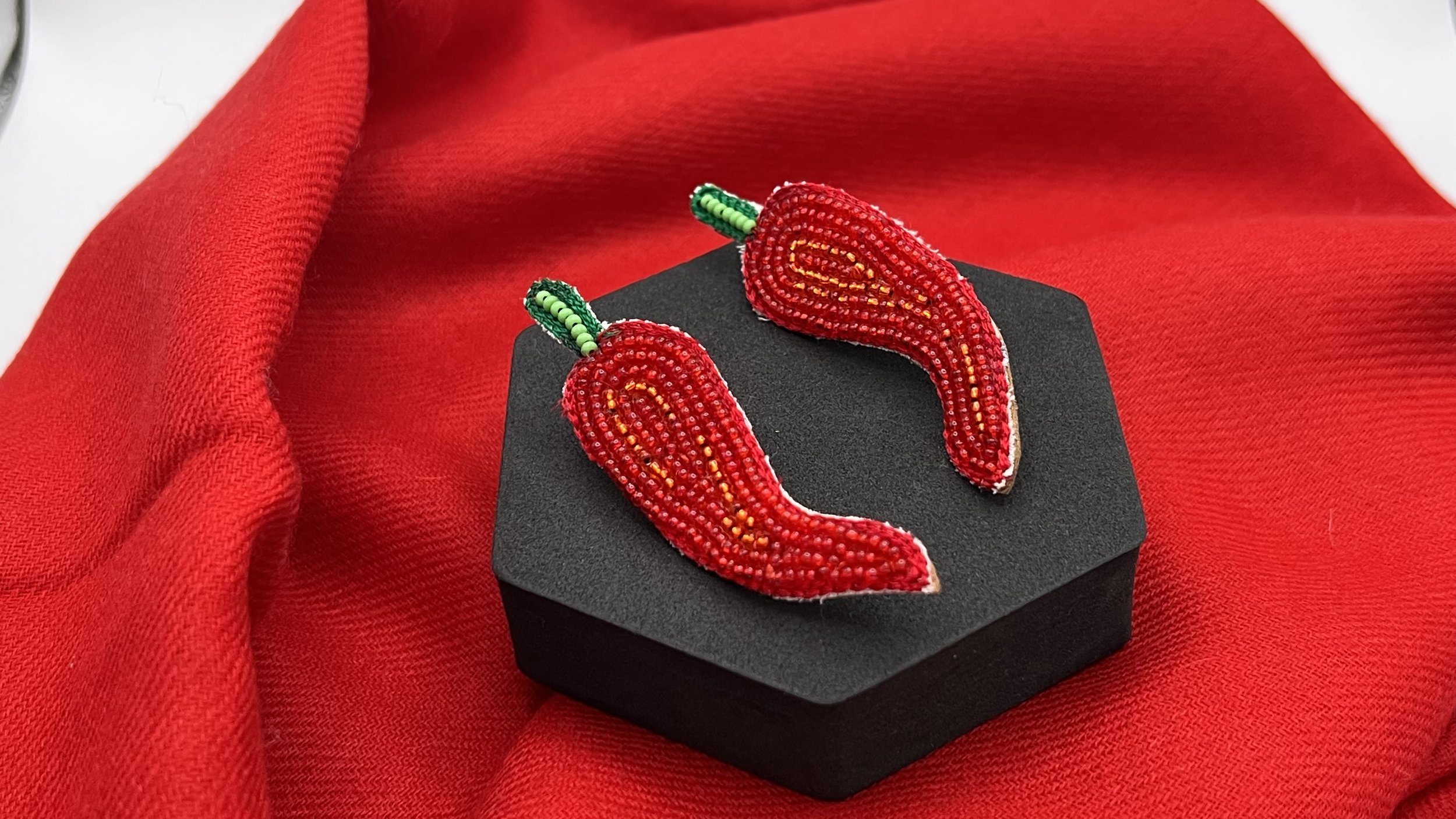 Boucles d'oreilles poivre rouge