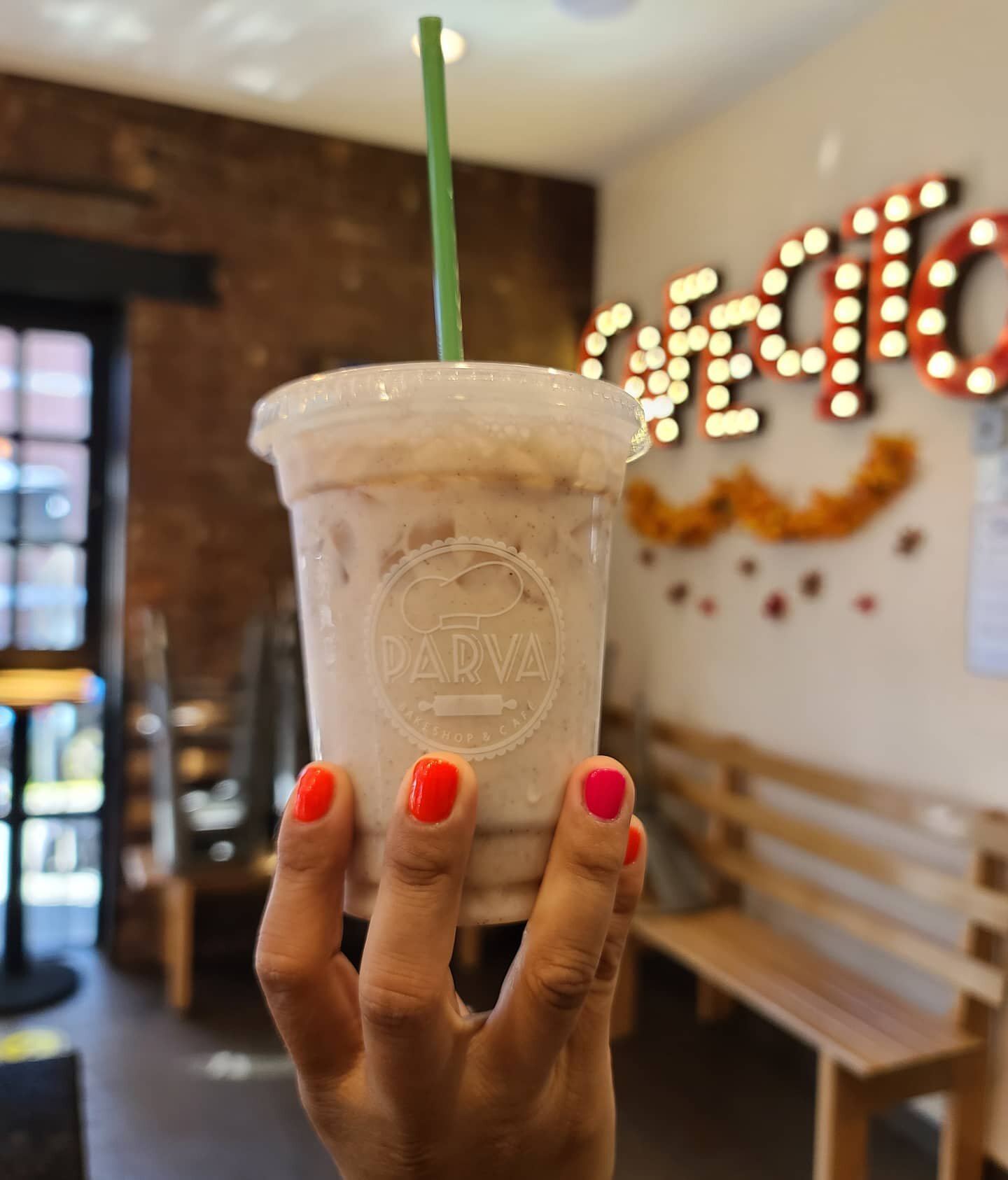 Try @parvacoffee Iced Horchata Latte while you wash your 👗🧦👚🩱👖
.
www.washwithus.com 
.
.
#aquarelo #laundromat #laudromatlife #laundromatcenter #laundromatcafe #parva #parvacoffee #parvacafe #horchata #horchatalatte #september