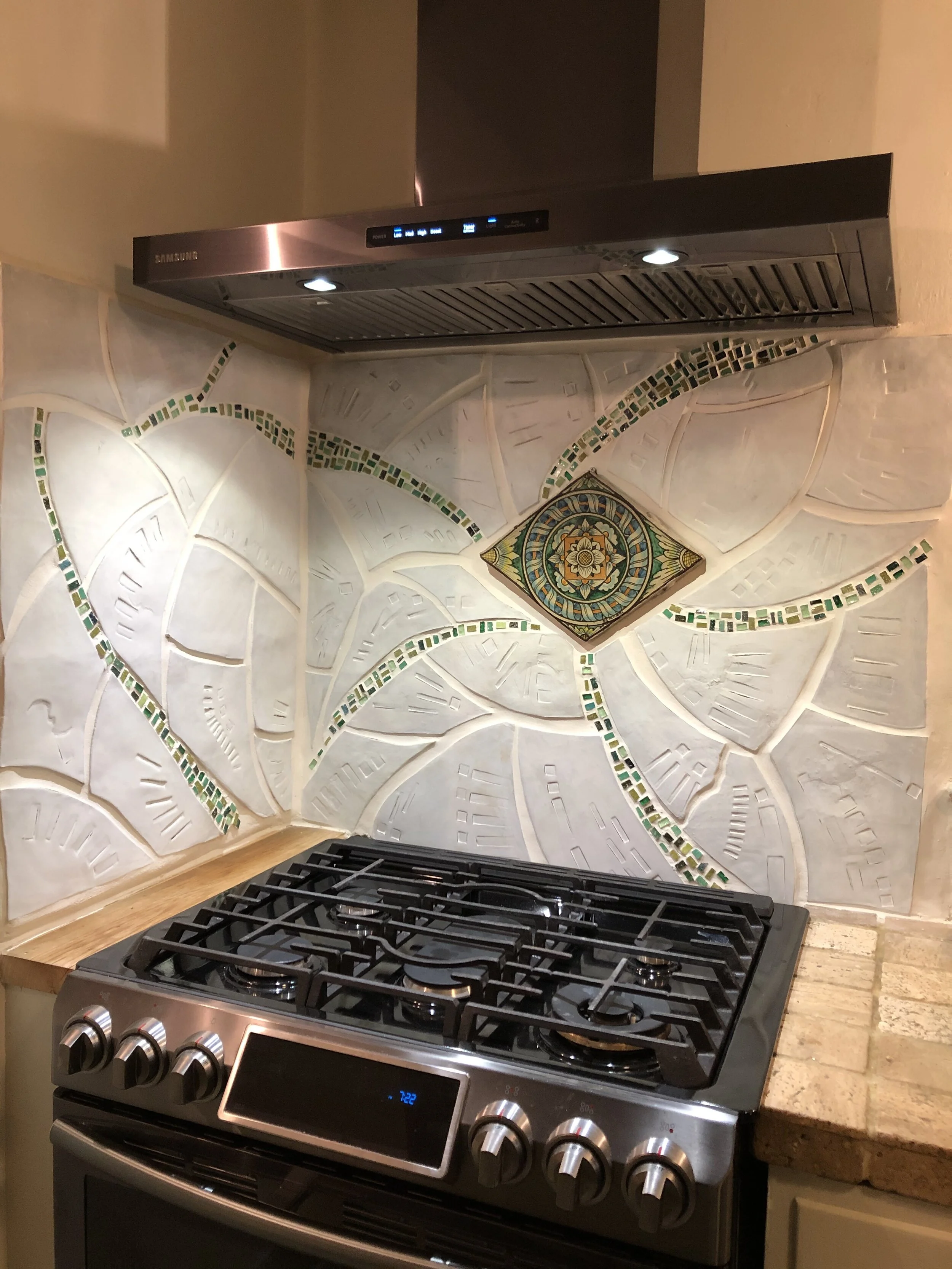 Photographs: Lee's Backsplash