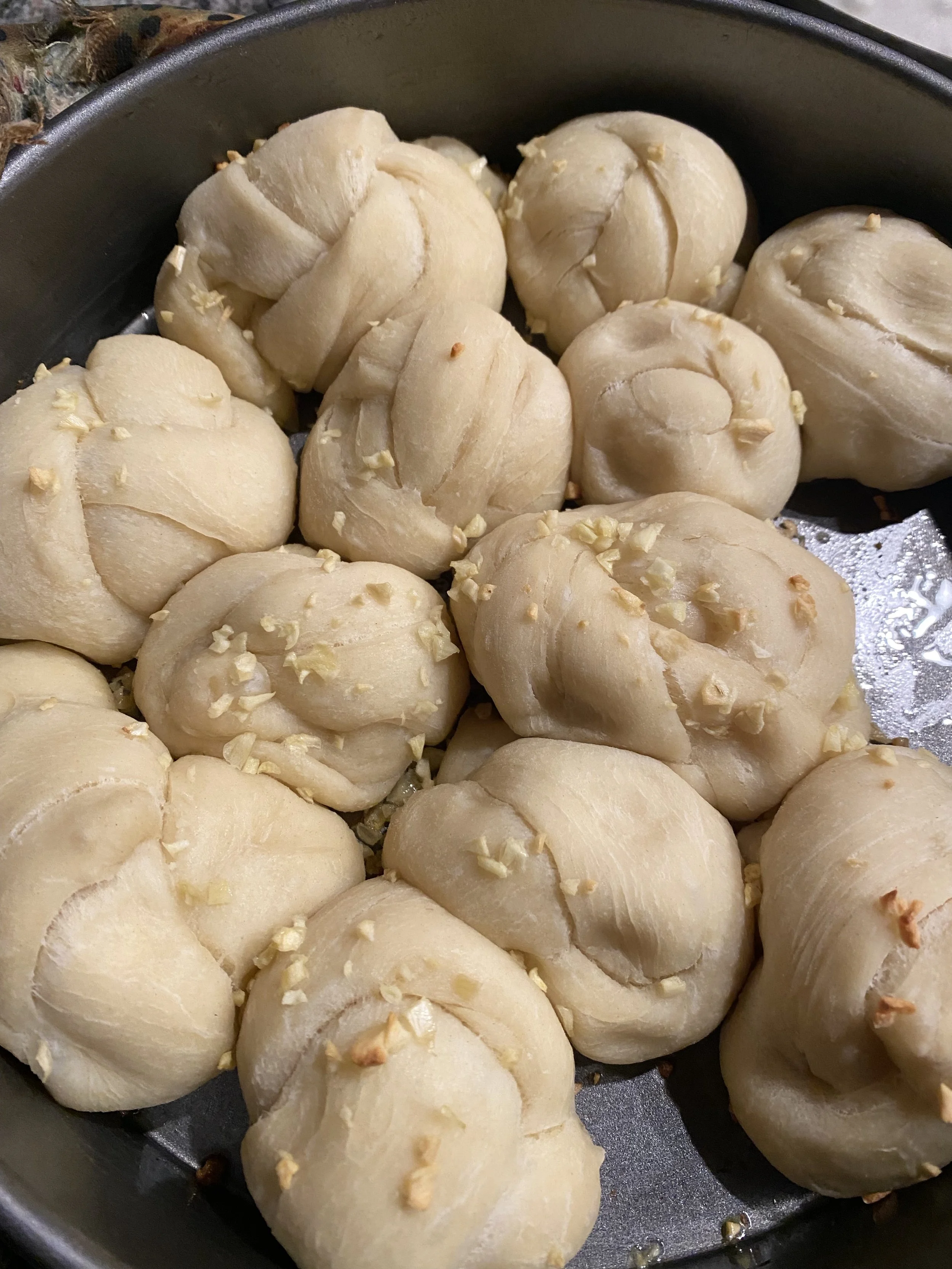 Recipes: Garlic Knots