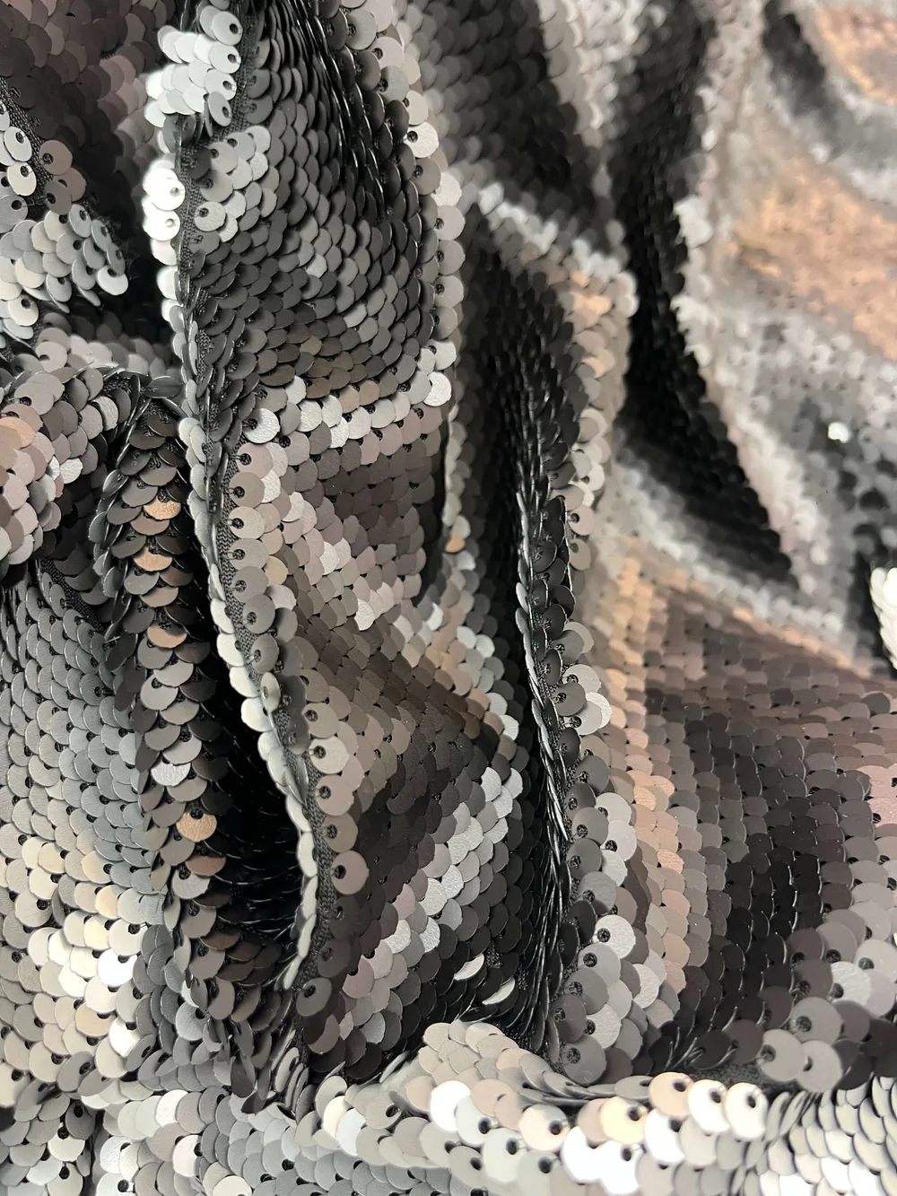 Jupe en sequin argenté neuf taille M : Achat occasion | Jupes courtes