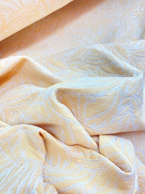 Coupon tissu brocart jaune et blanc - drapé