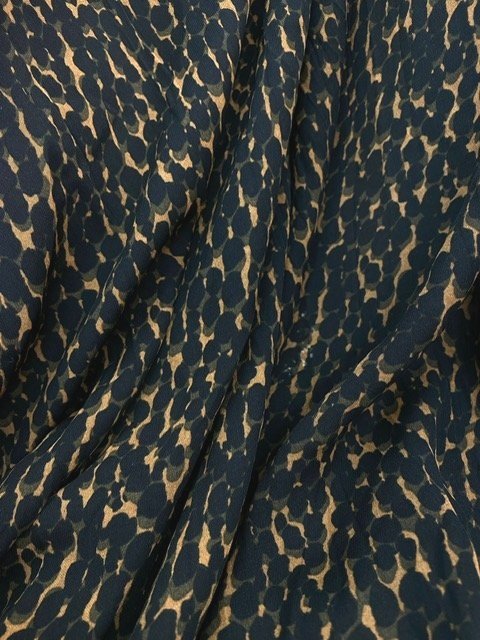 leopard silk crepe fabric - zoom