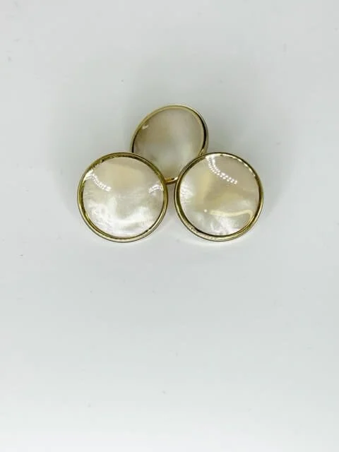 Lot De Boutons Jaunes Nacrés - 322 Pièces, Occasion, Parfait Pour La Couture Ou Le Scrapbooking