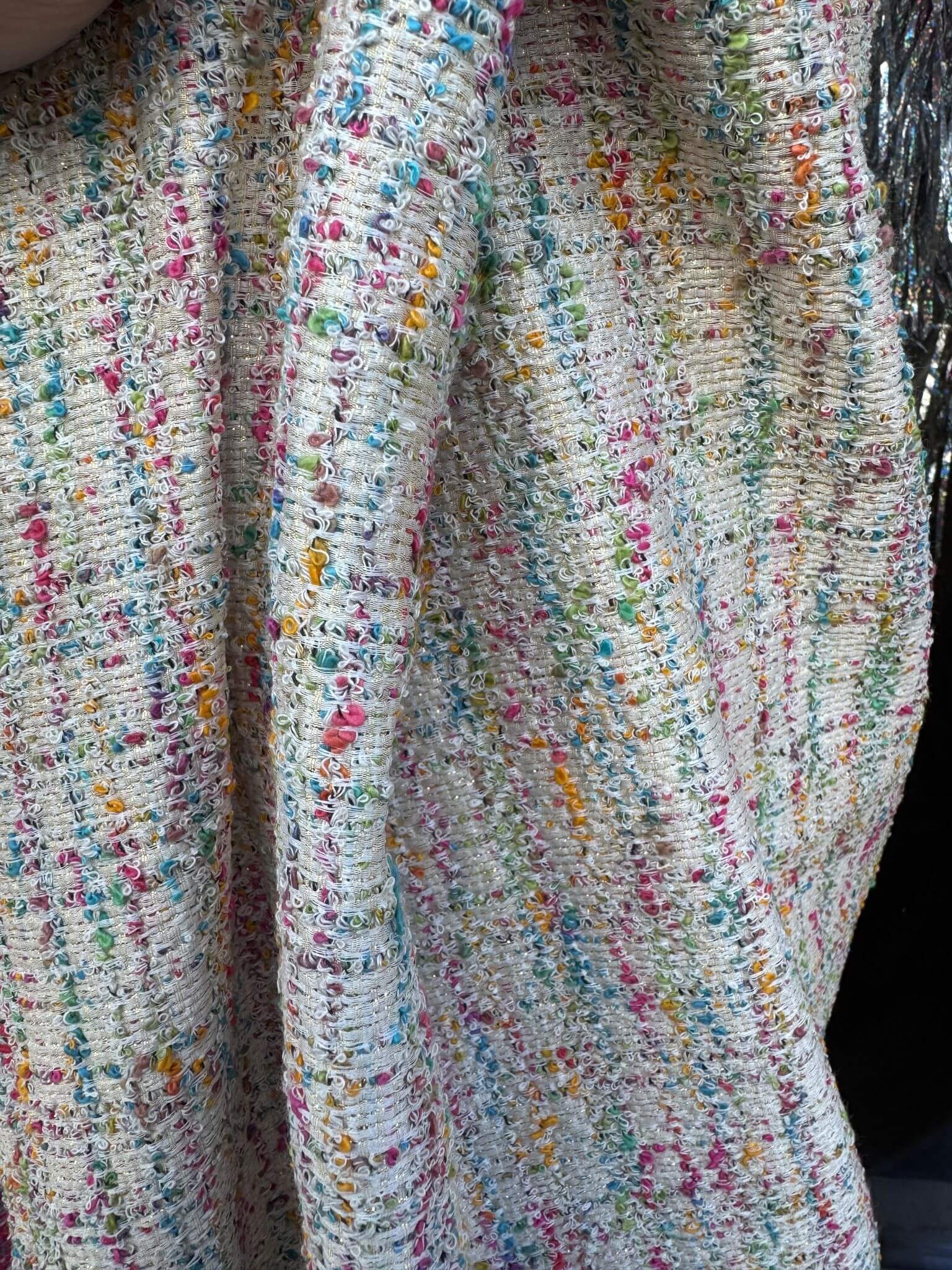 Tissu tweed multicolore blanc-relief