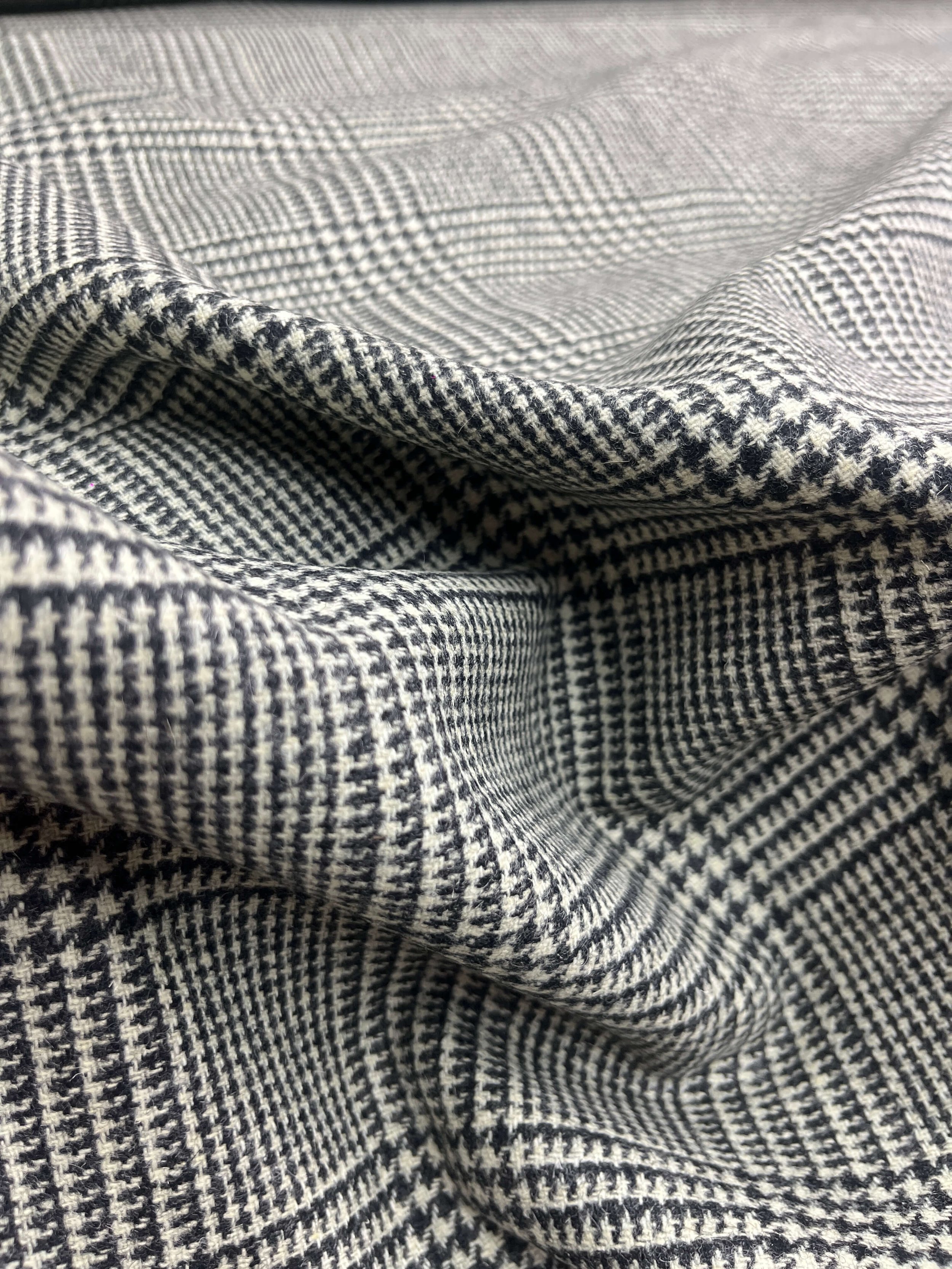 Tissu laine à pied-de-poule noir et beige-relief