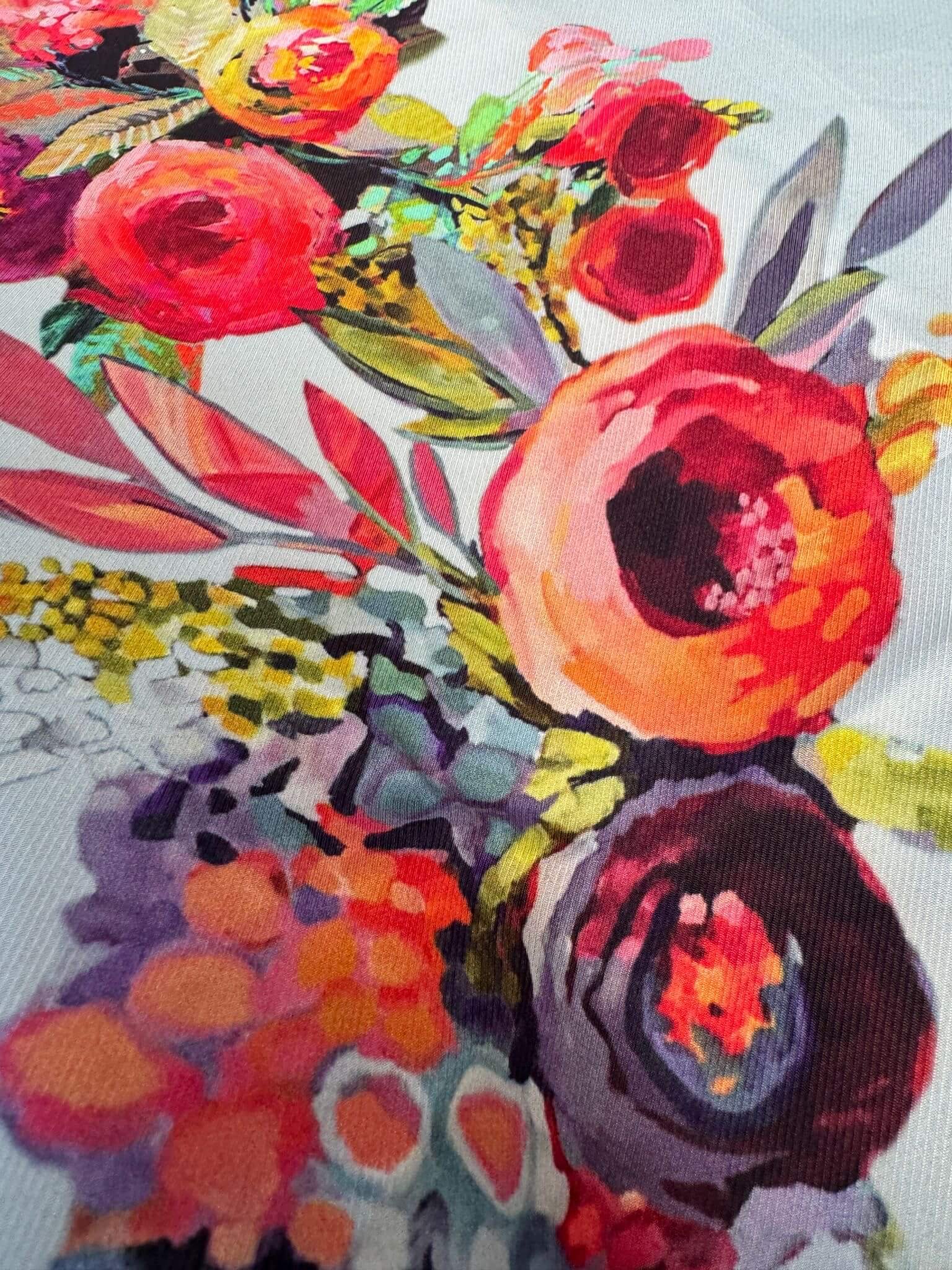 Coupon tissu gabardine fine de viscose bleu gris imprimé horizontalement-entier