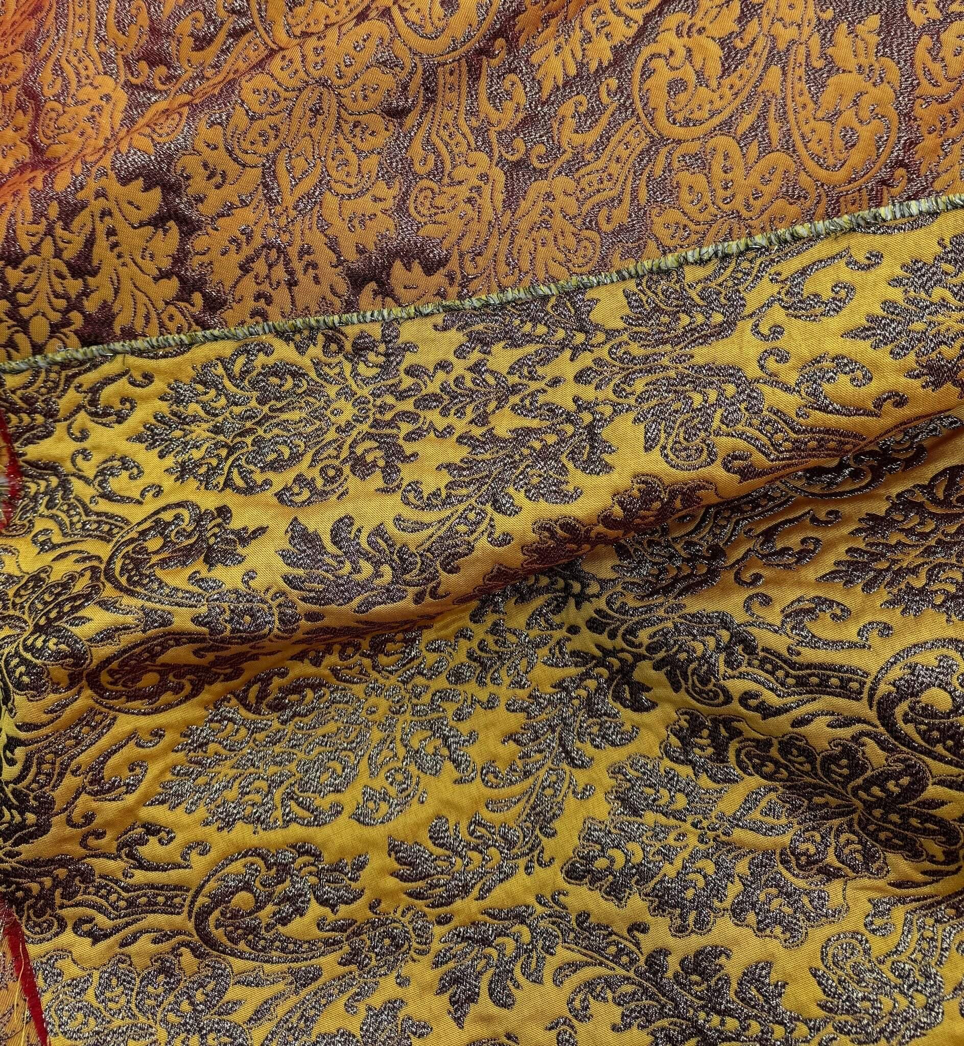 Tissu brocart double face-entier (face ambre)