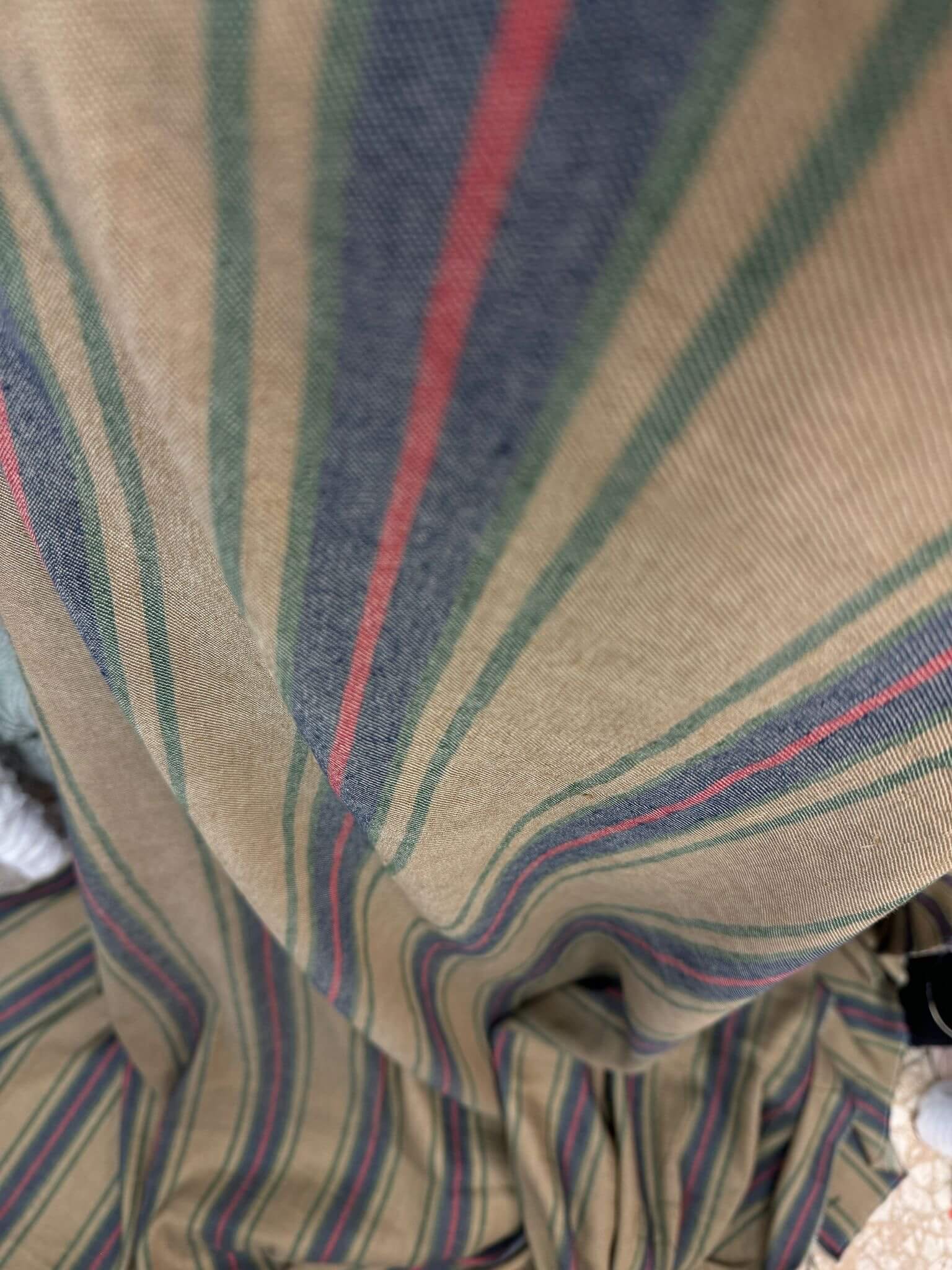 Coupon de tissu gabardine de lin à rayure verticale-entier