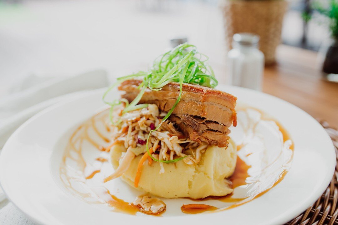 Our new menu is such a treat 😍 If you haven't tried the Pork Belly already, it is a MUST!
.
.
.
.
#theboathousetavern #deliciousfood #waterfiredining #restaurant #goldcoast #newmenu