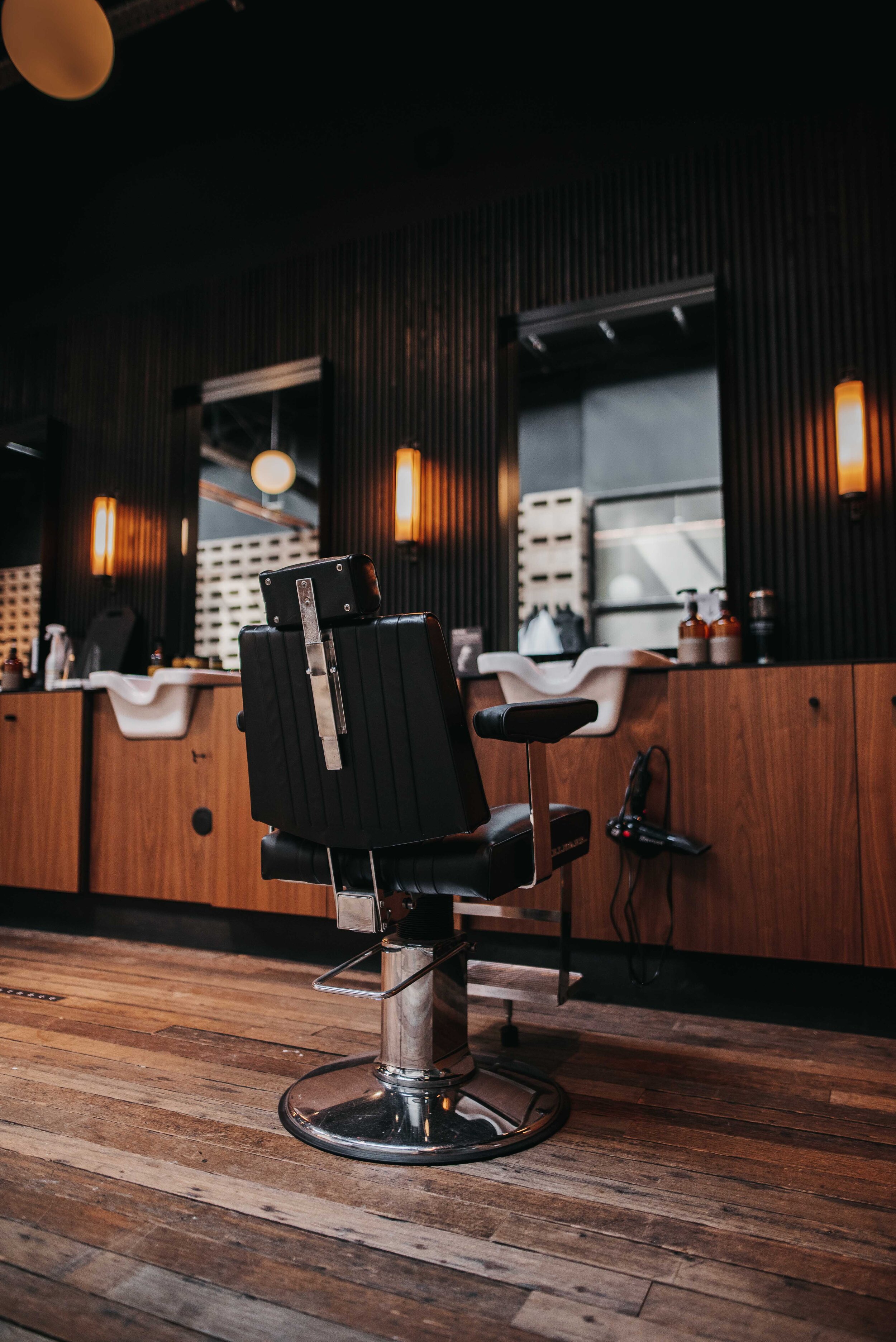 Brotherhood - Barbershop The Neighbourhood Leamington-Spa