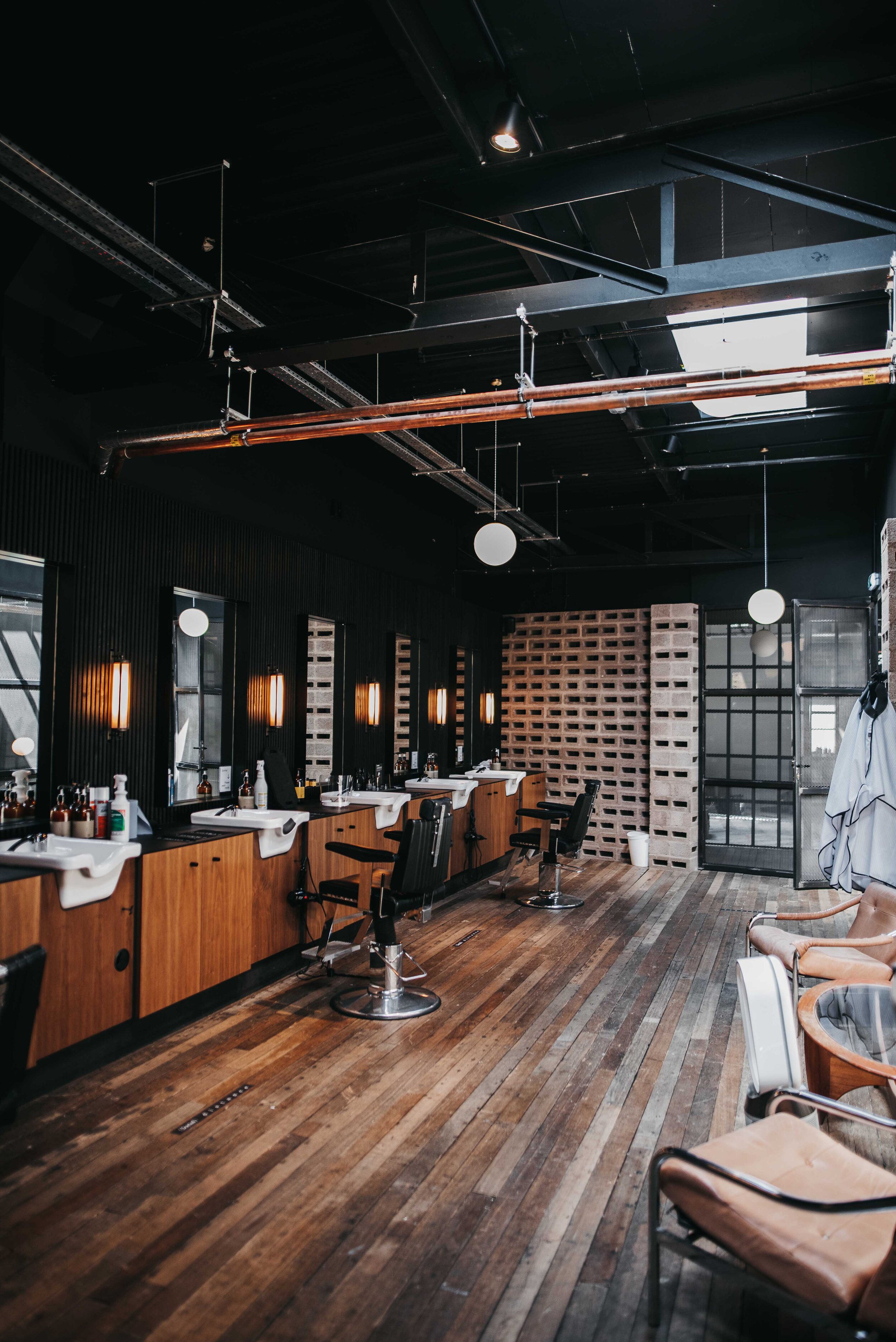 Brotherhood - Barbershop The Neighbourhood Leamington-Spa