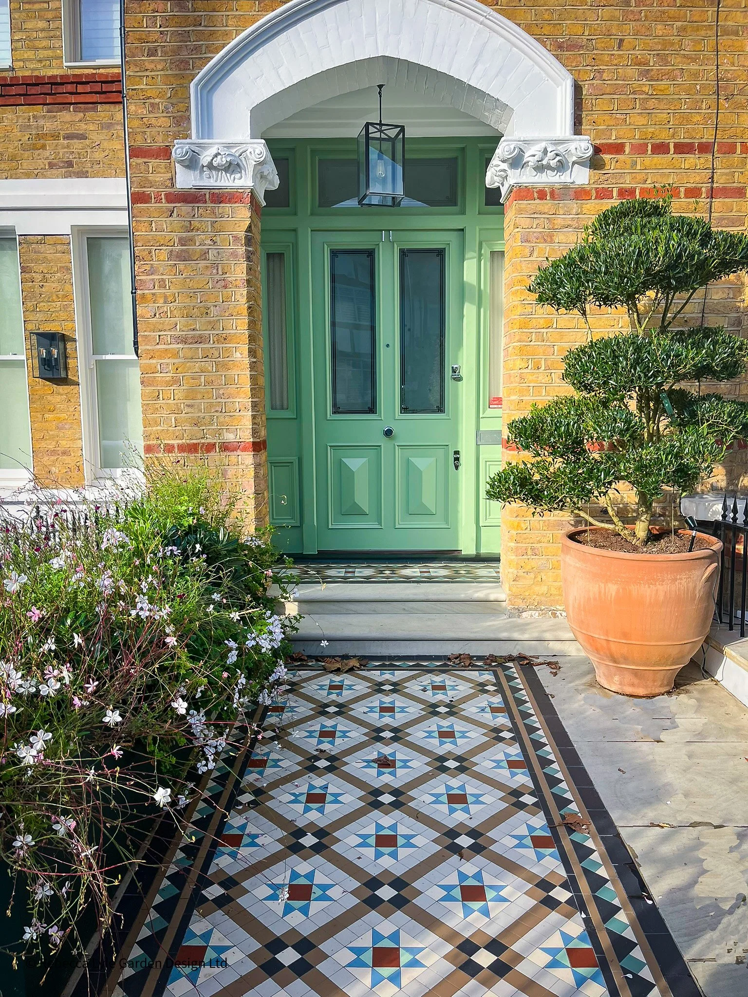 11RR_FRONT DOOR.jpg