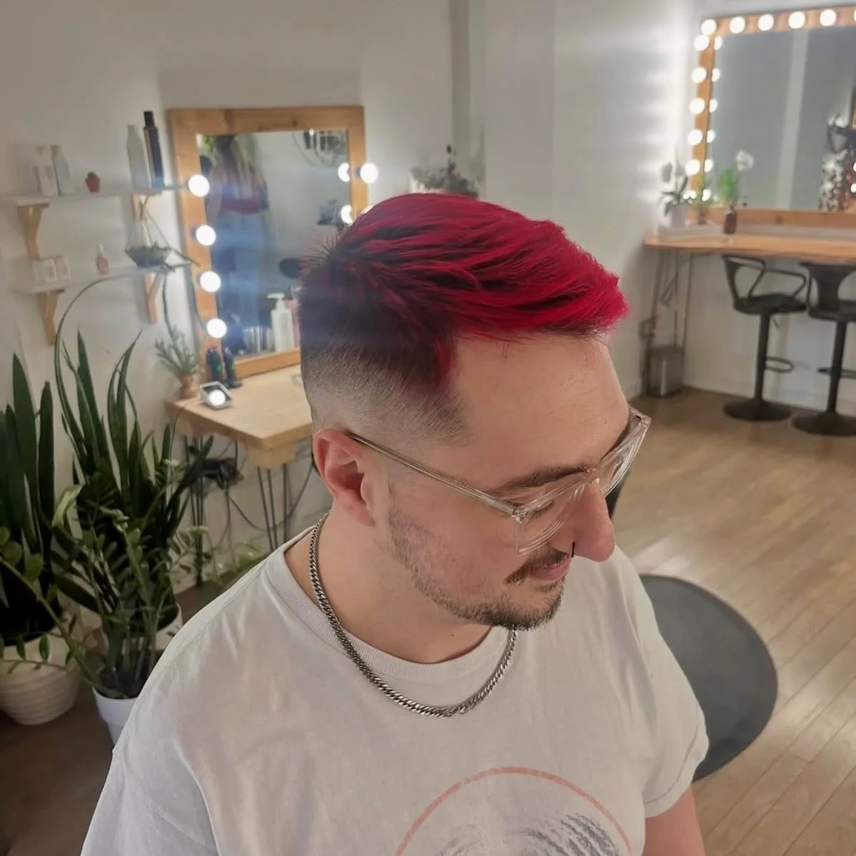 Freshhh 🤌

By @crazyhairsnip 

Book now through our website or DM!