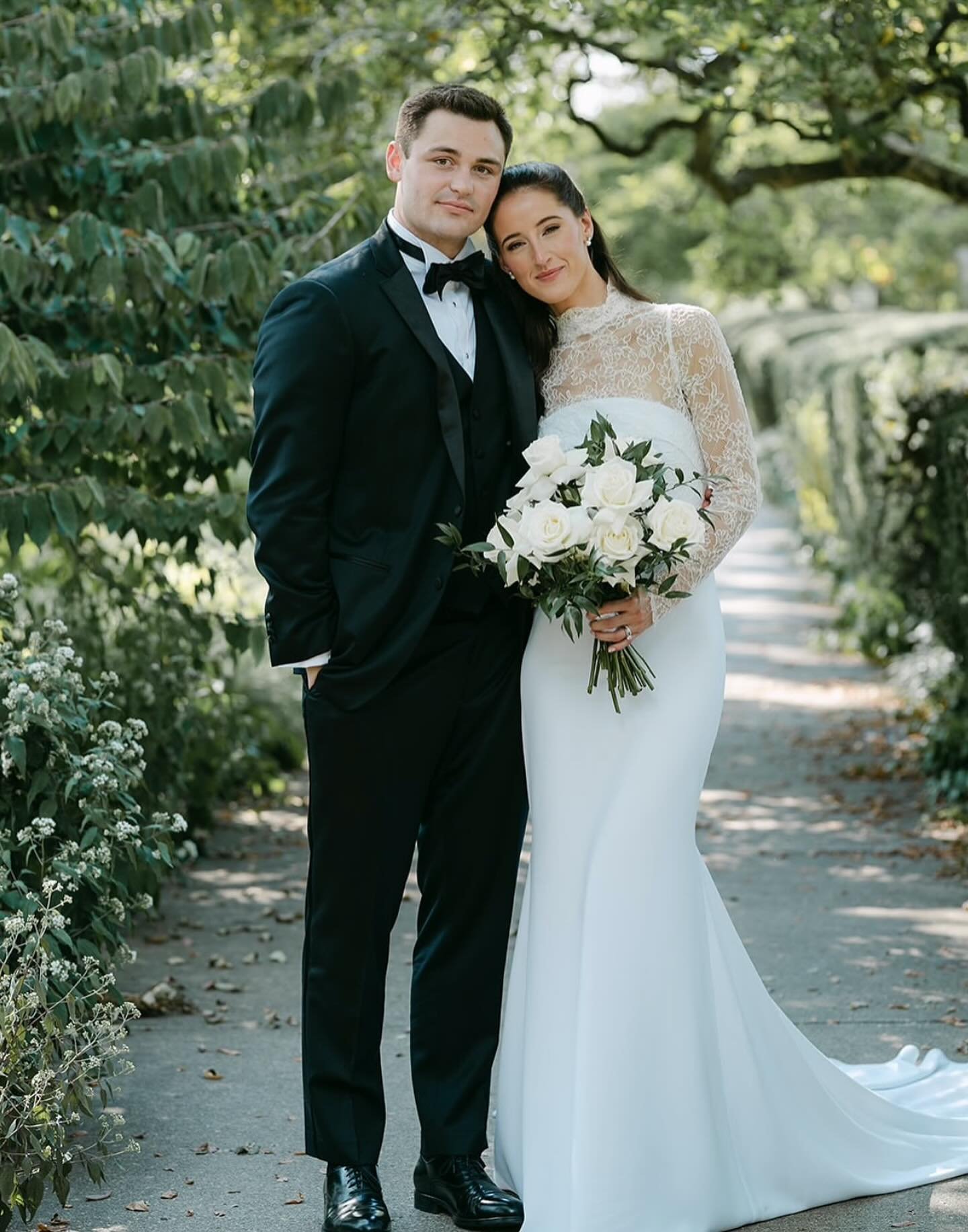 Your dream wedding look deserves a calm, stress-free morning. Our natural makeup and classic styles are filling up fast for 2026&mdash;secure your date early for peace of mind 💕

&mdash;&mdash;&mdash;&mdash;&mdash;&mdash;&mdash;-

 TO INQUIRE:
&bull