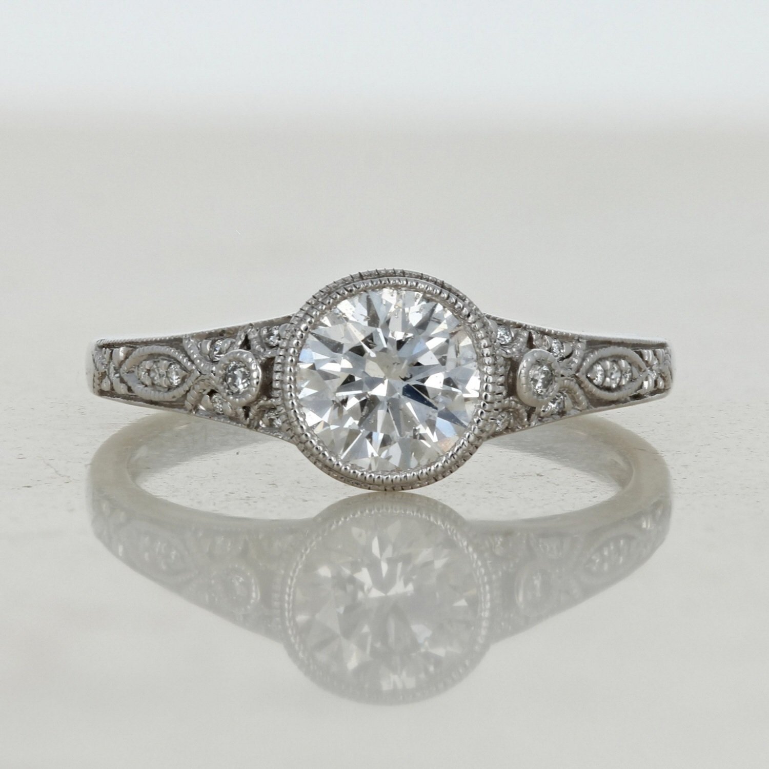 Art Deco Style Ring in Platinum - Estate Diamond Jewelry