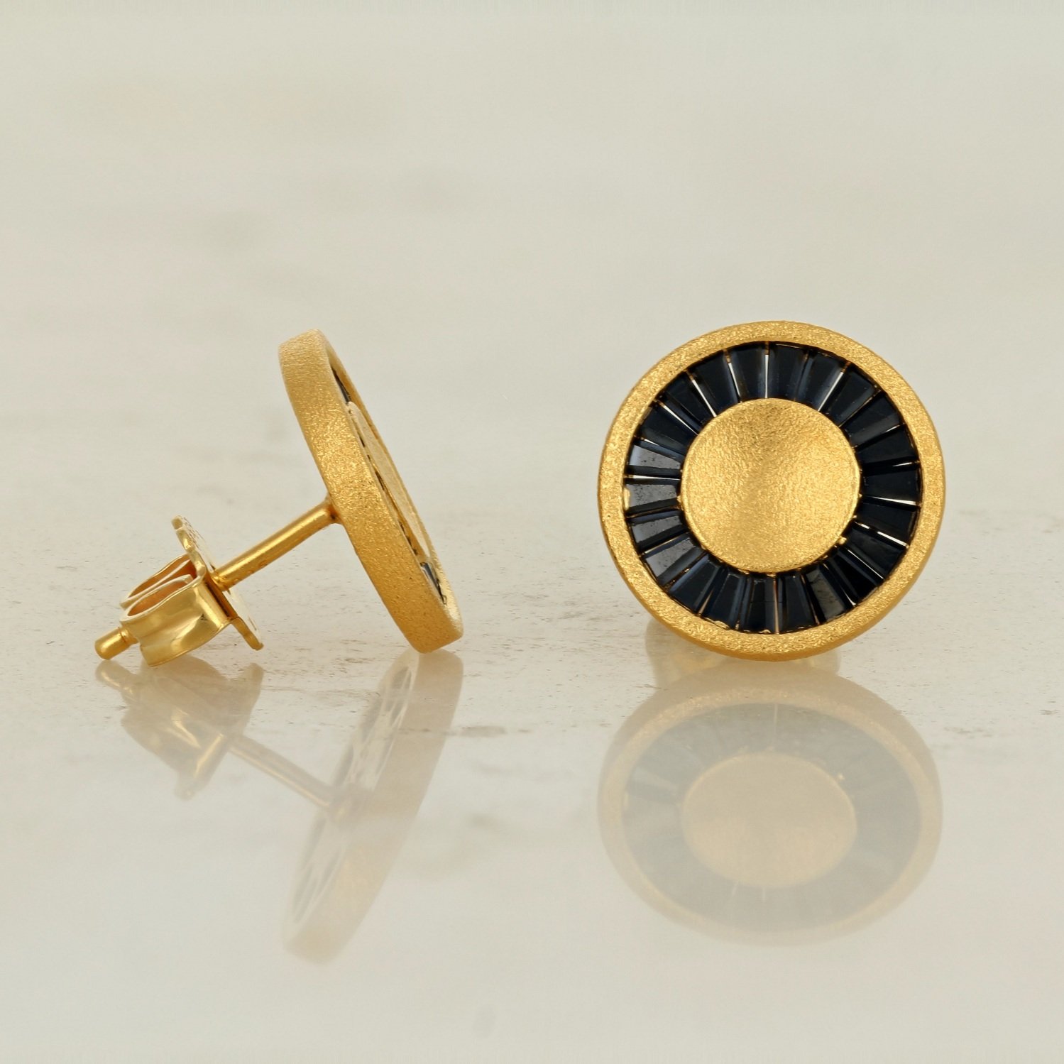 sterling silver 24k gold plated black spinel round stud earrings