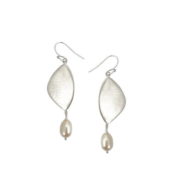 sterling silver brushed finish fresh water pearl dangle drop earrings