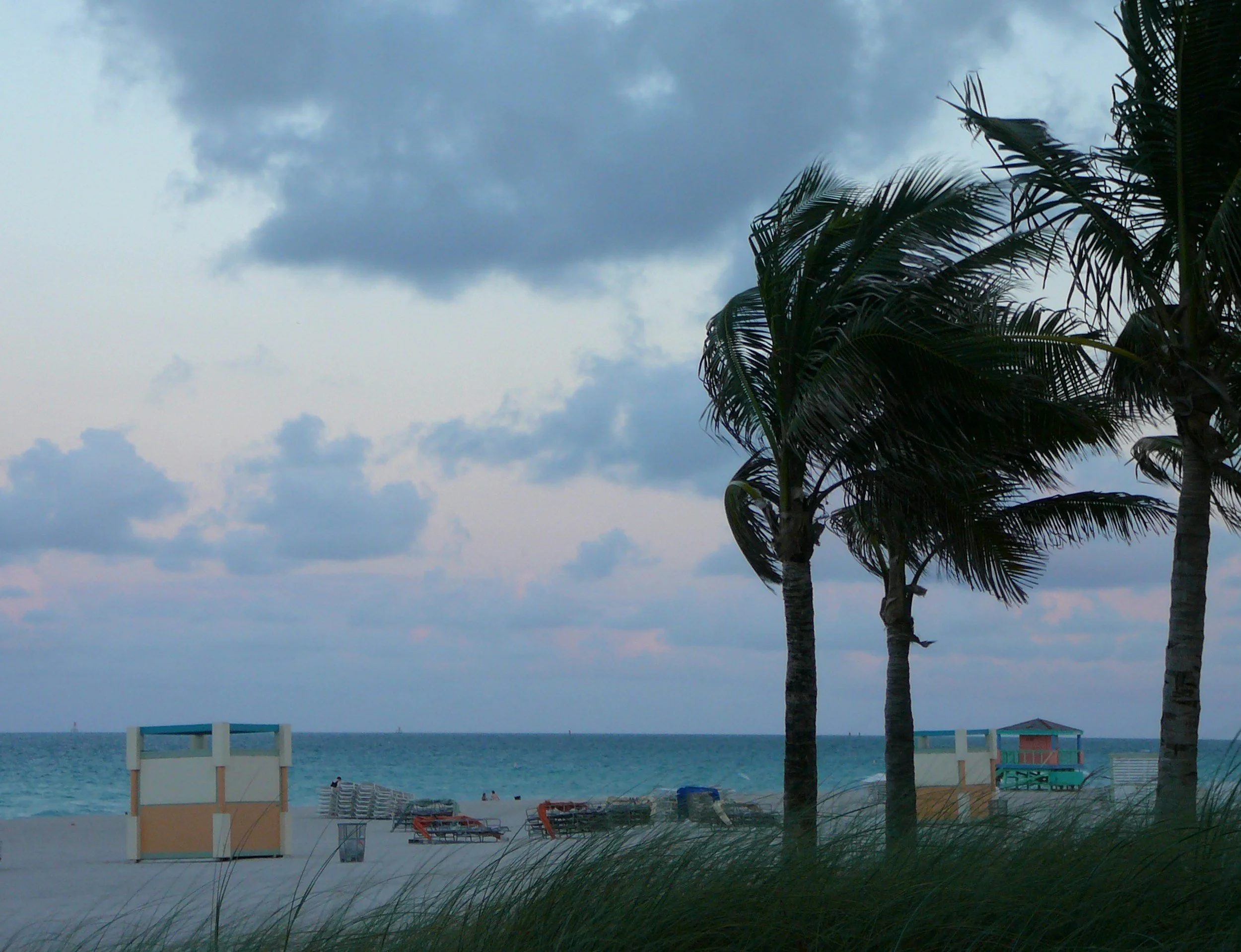 How Do You Design a Hurricane-Resistant Home on the Florida Coast?