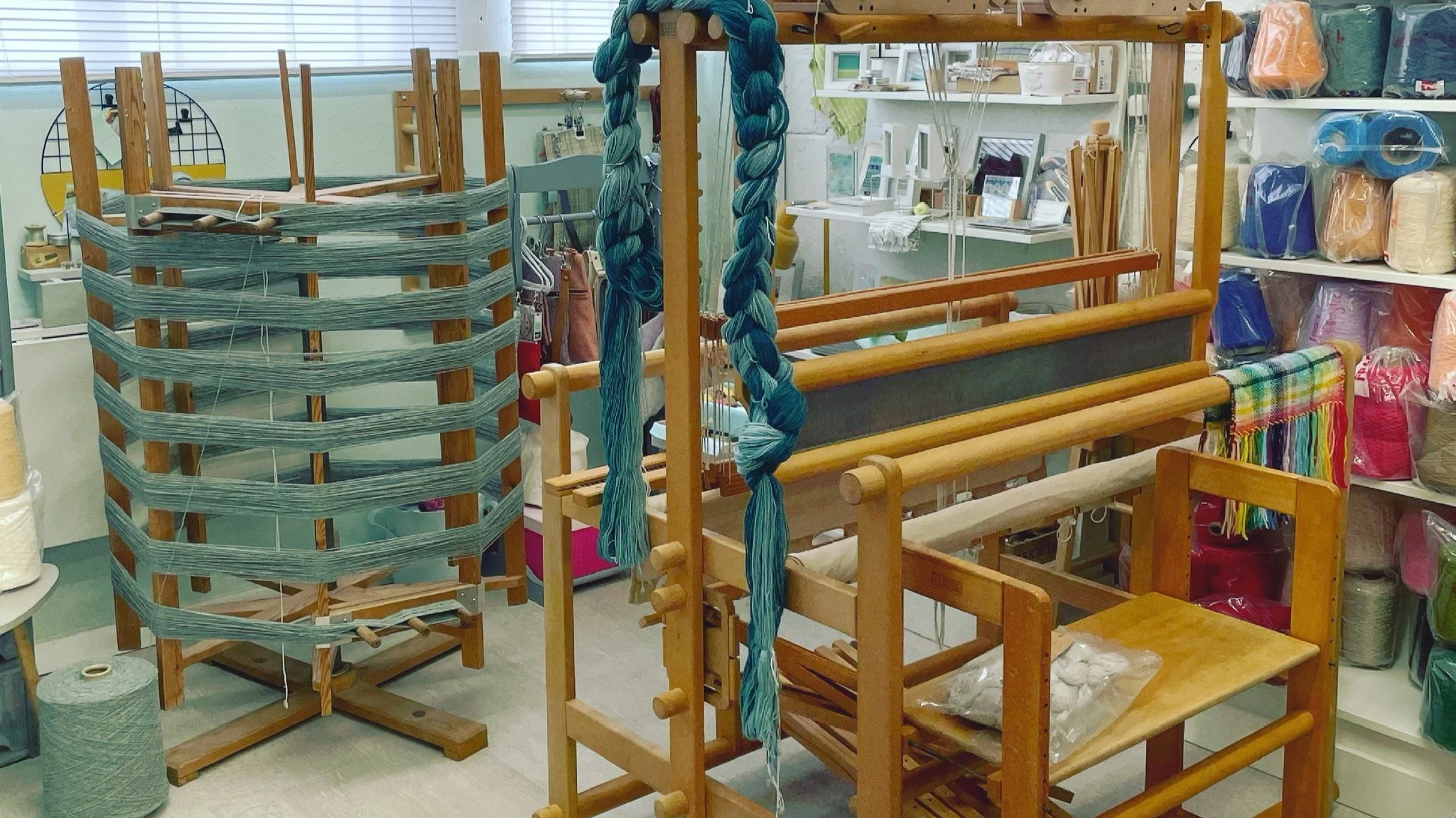 Textile weaving courses classes and near me — Liliane