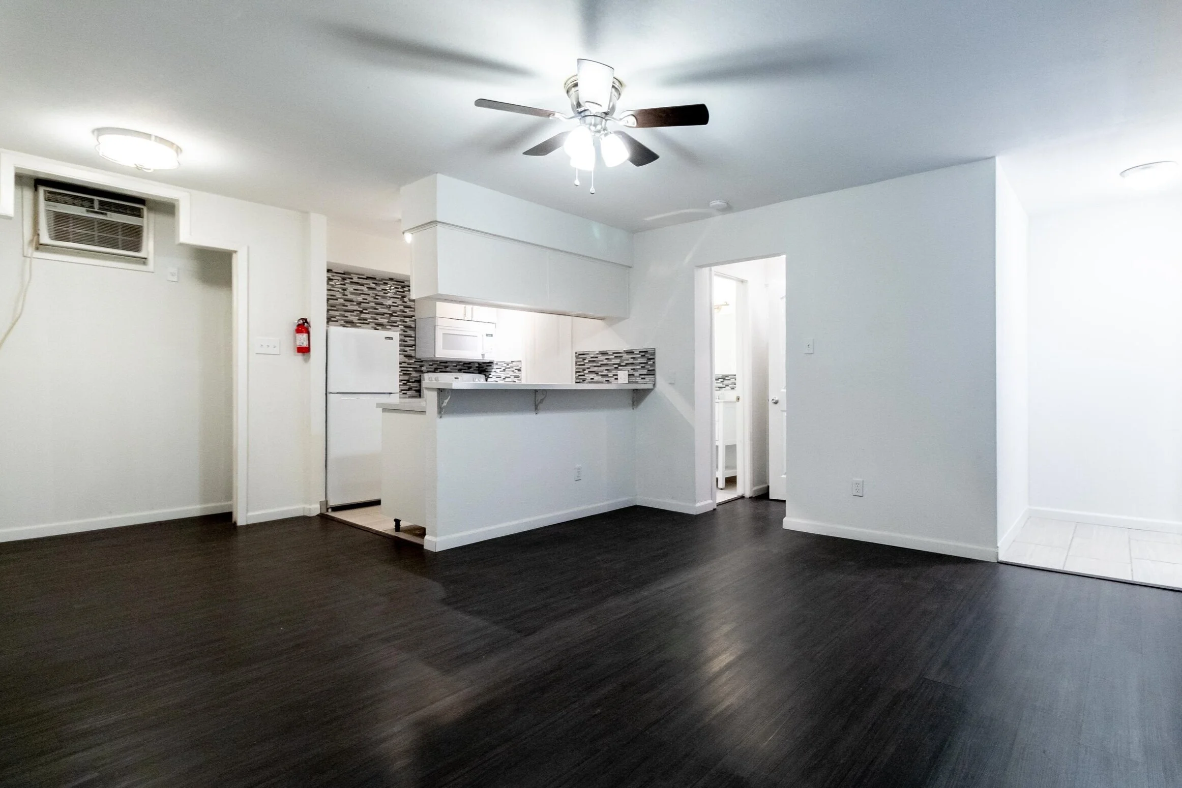 Studio Efficiency $870 Shibui Apartments #13 Available 3/9/2026