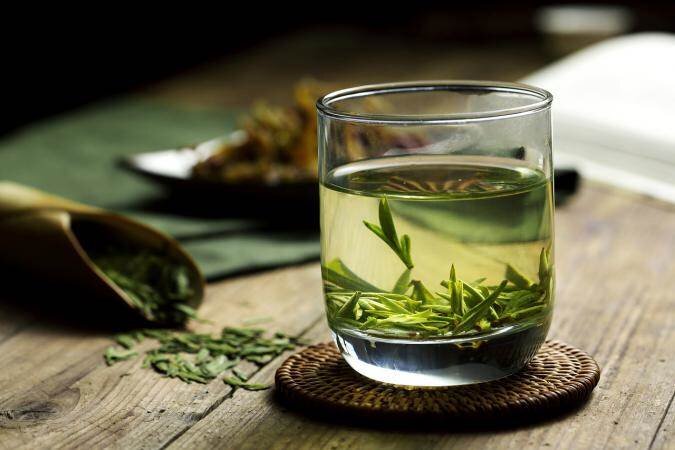 What is Longjing Tea? The Famous Chinese Artisanal Green Tea — Tea and Talking