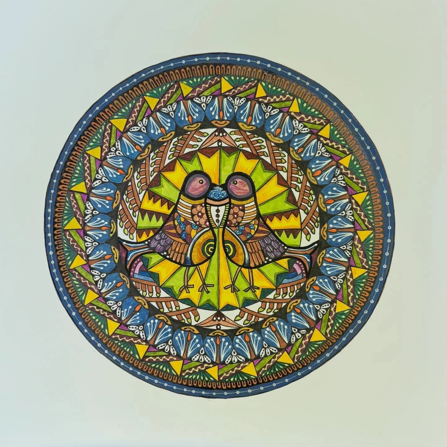 Happy Friday! It has been a long week! I'm really excited about this #BirdMandala. It always starts with a drawing in the middle and the rest just comes together without any thought. So I never really know what's going to happen. #femandala #InstaMan