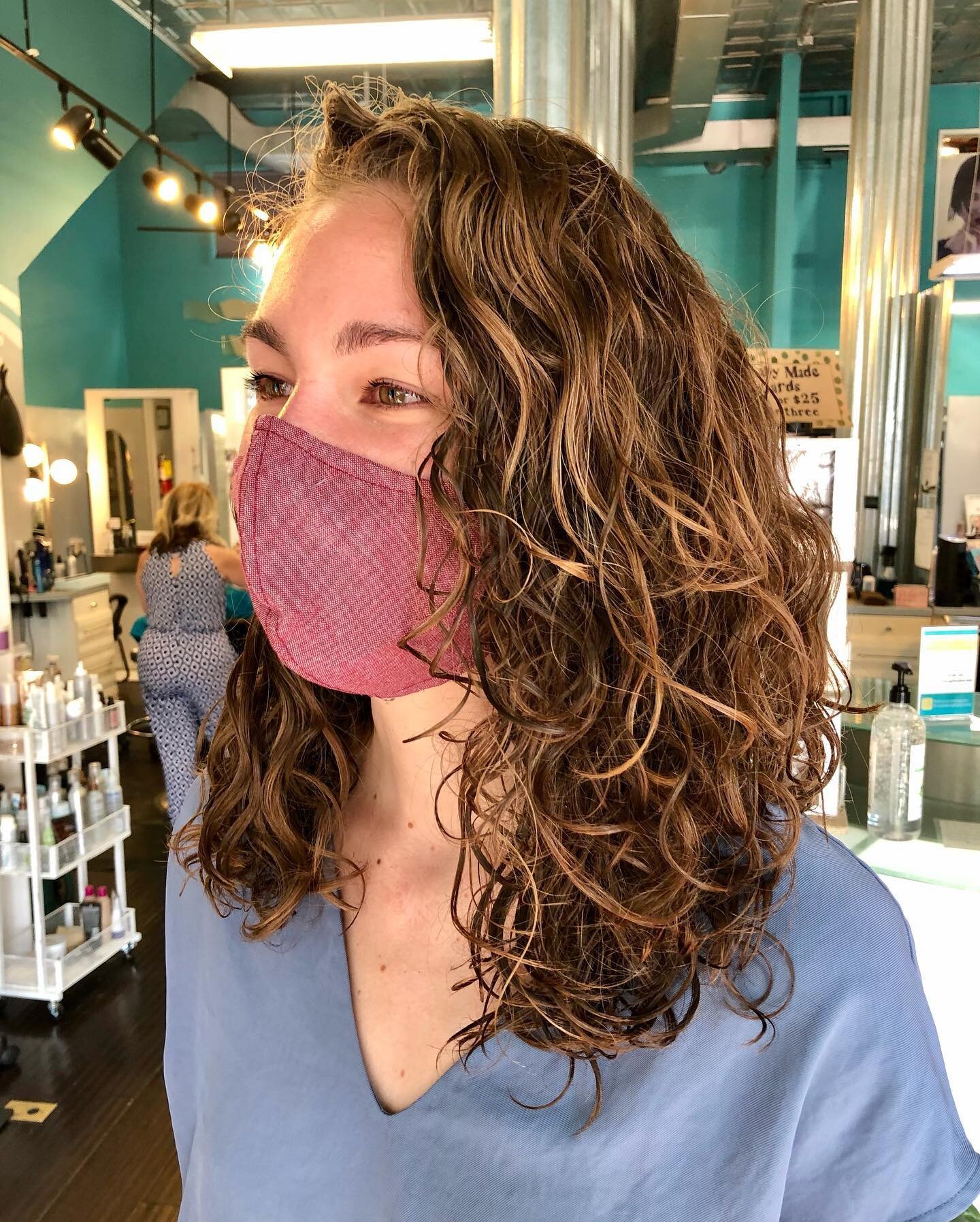 This curly mane has been tamed!! 🦁 Cut by William
#durhamsalon #ouidadstylist #aveda #ouidad #bumbleandbumble #curlyhairspecialist #durhamhair