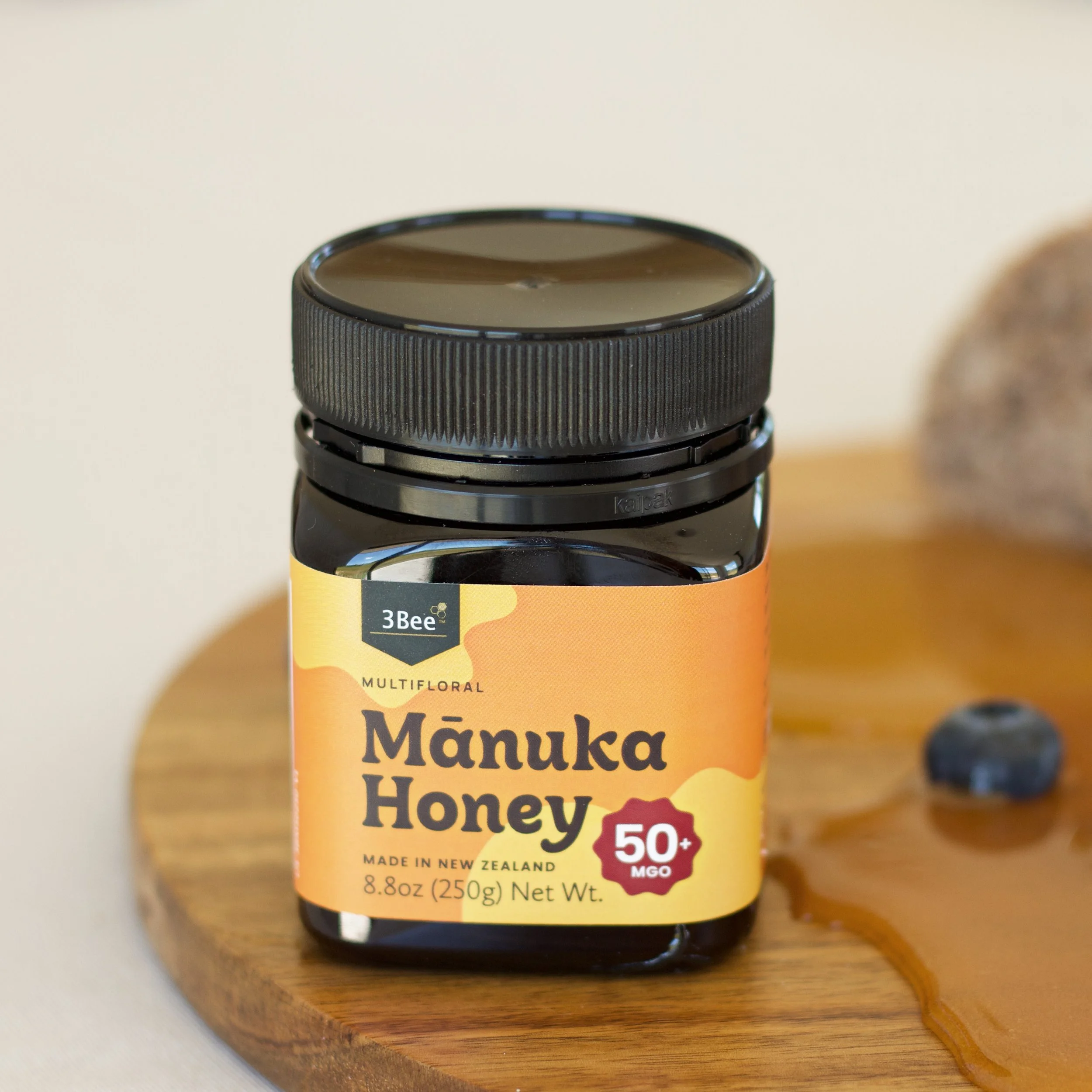 3Bee-manuka-honey-50+-mgo-2.jpg