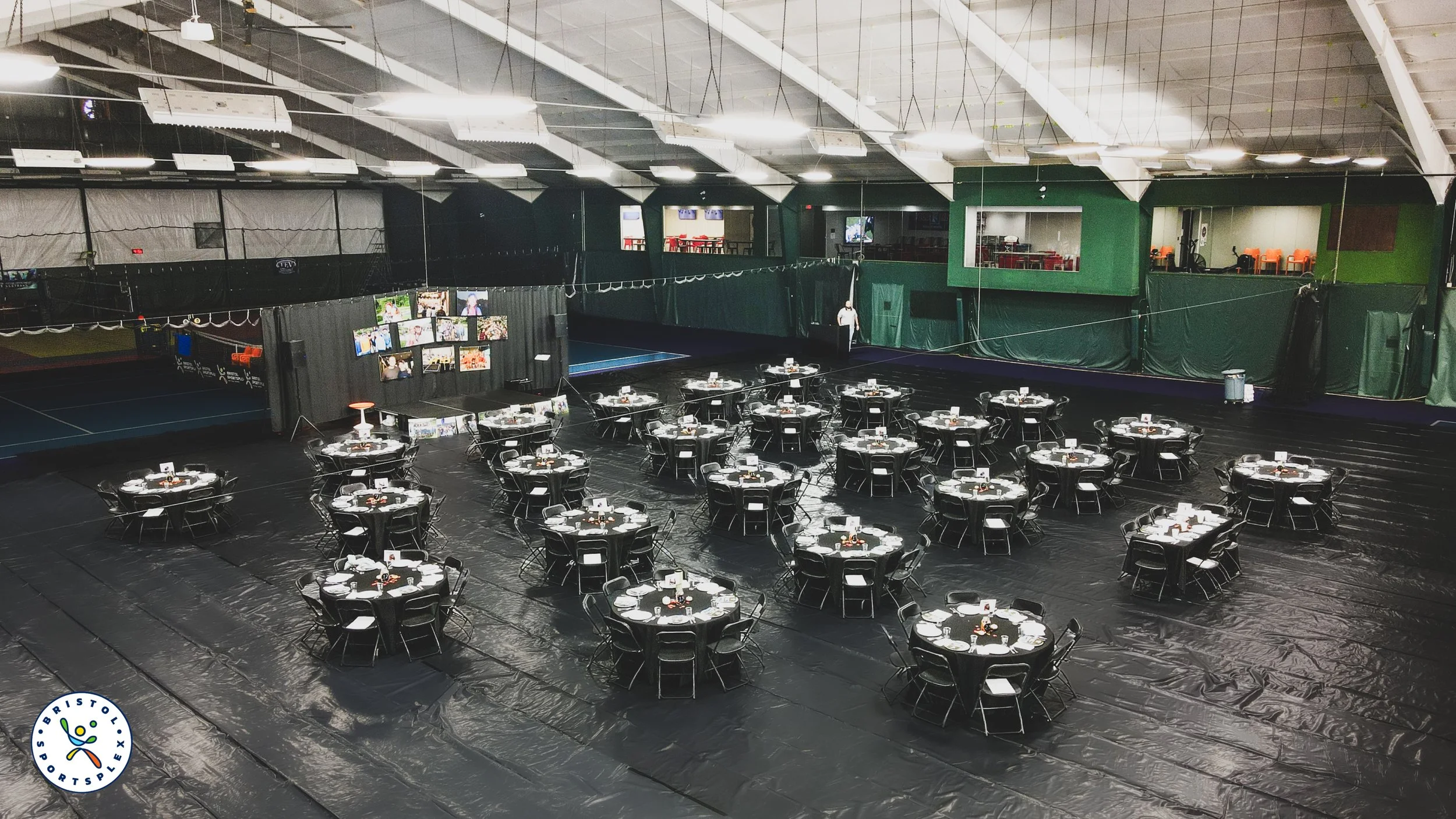 Banquet-1.jpg