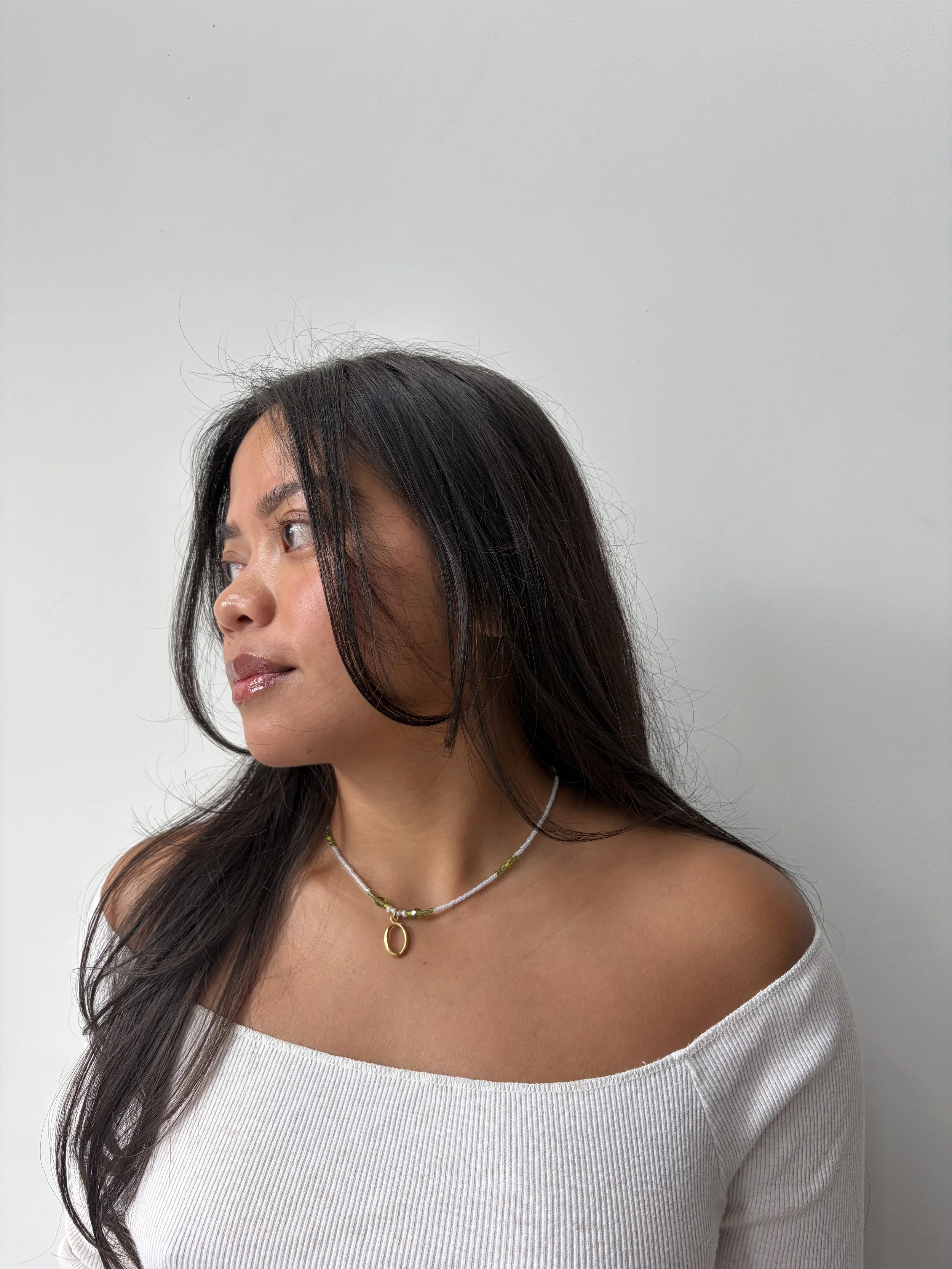 sweetpea necklace styled 01.jpg