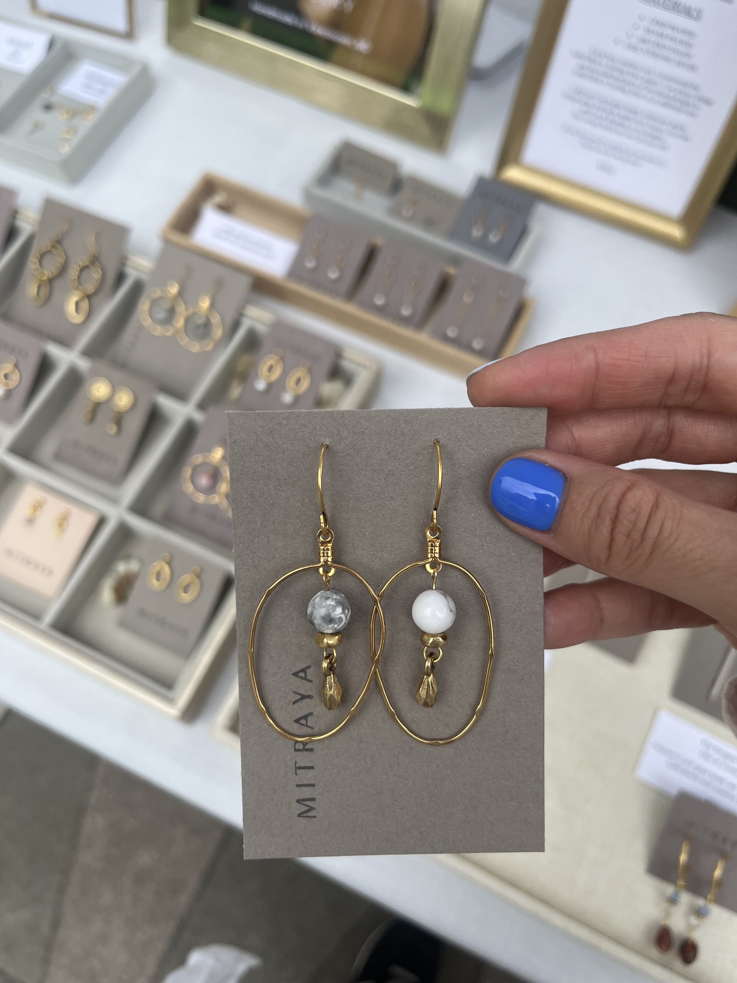 Howlite